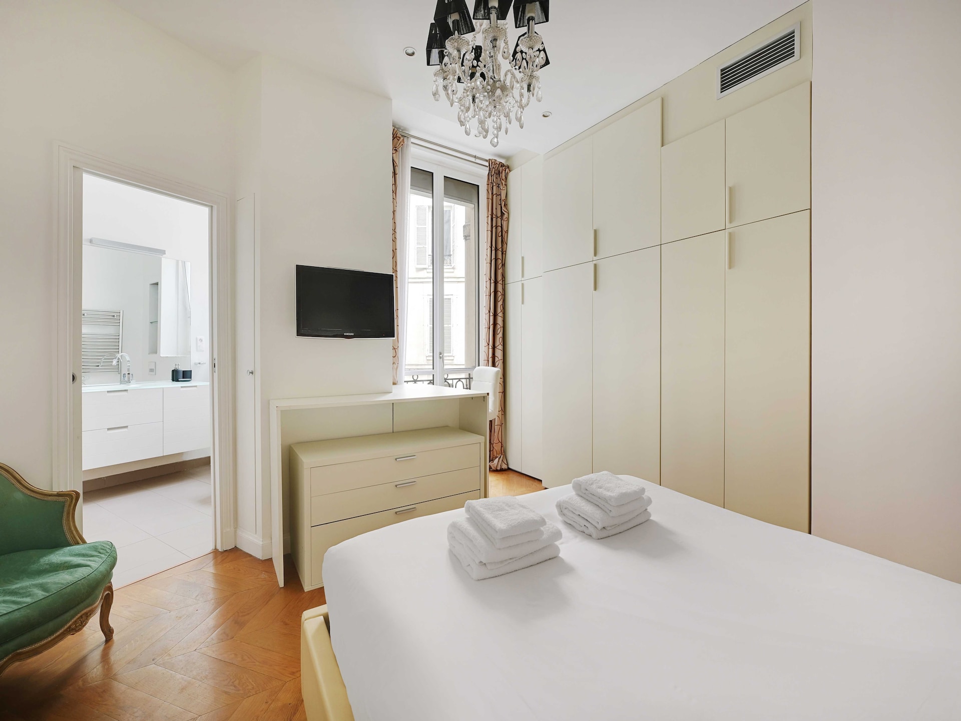 Stijlvol appartement 99m² in de prestigieuze wijk Champs-Élysées - foto 14