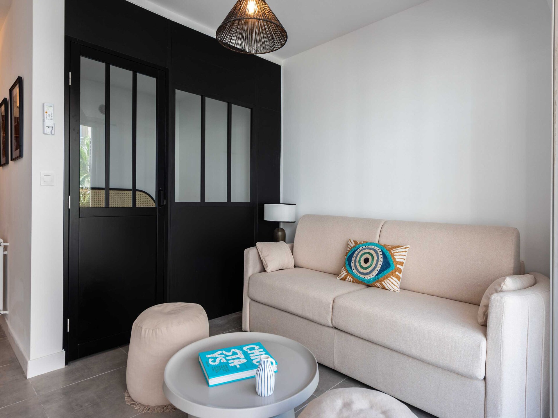 Gerenoveerd appartement in Antibes, 3 minuten van het strand - foto 4