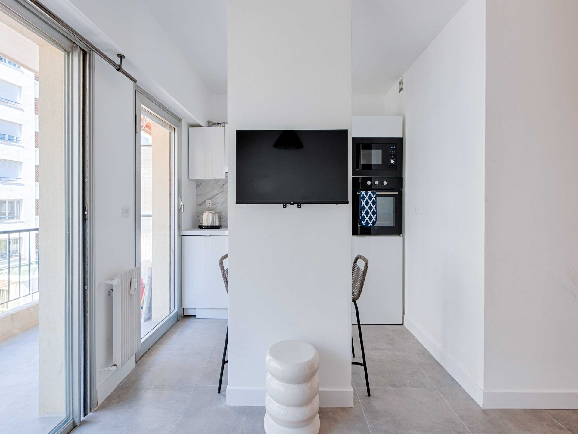 Gerenoveerd appartement in Antibes, 3 minuten van het strand - foto 8