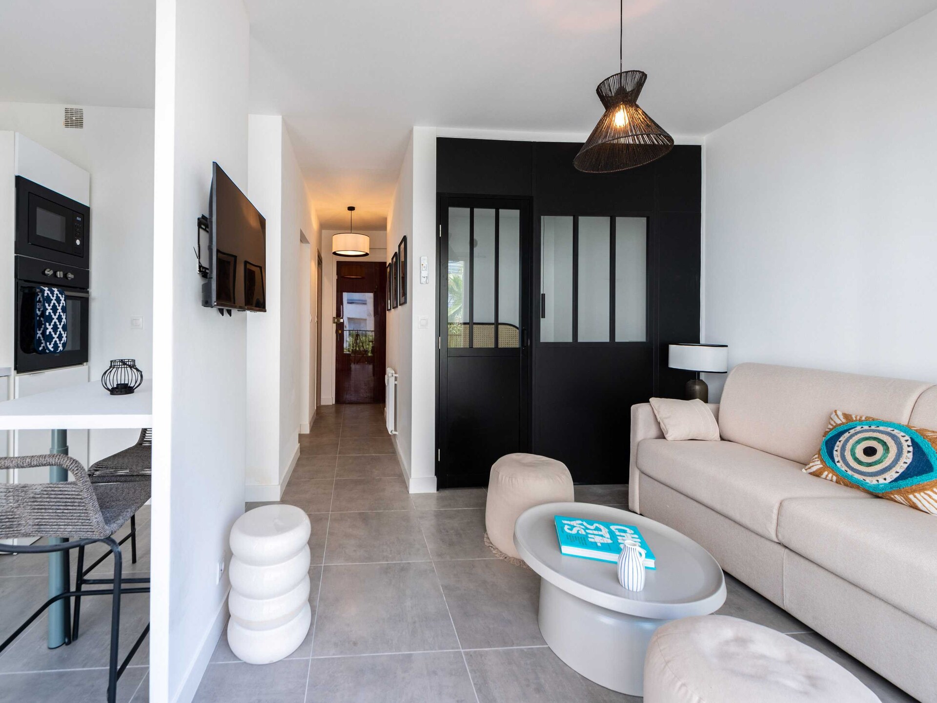 Gerenoveerd appartement in Antibes, 3 minuten van het strand - foto 14