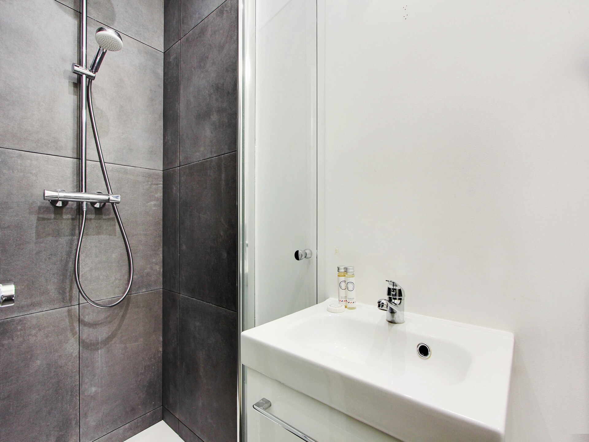 Knus appartement in hartje Roquette, vlak bij Place de la Bastille - foto 5