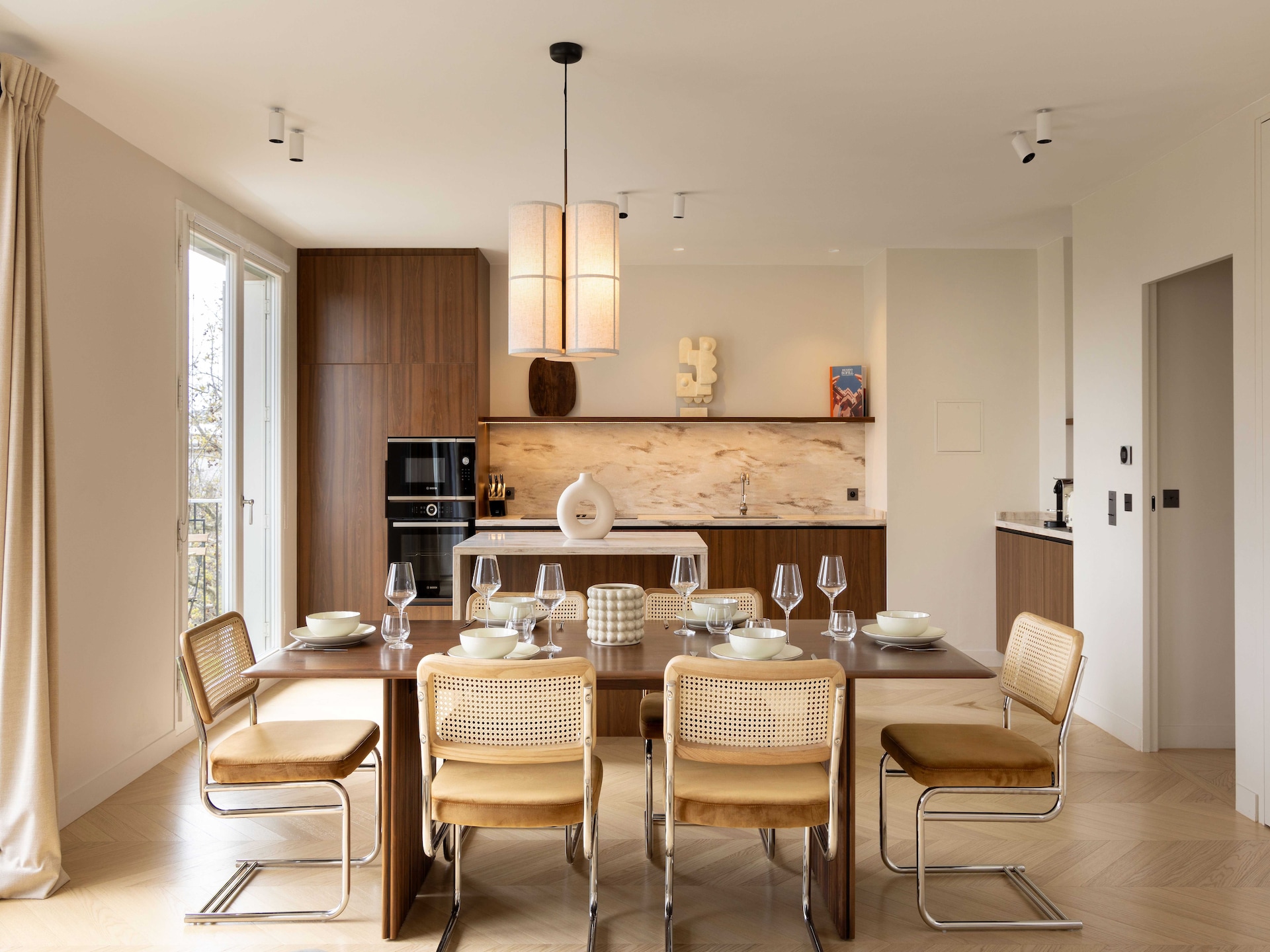 Prachtig appartement van 130 m² met uitzicht op de Arc de Triomphe - foto 2