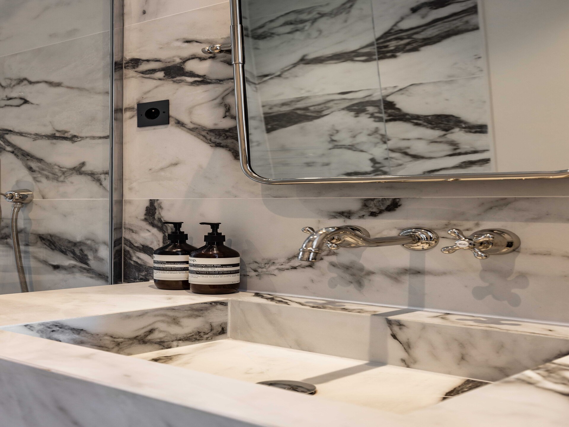 Elegant 3-slaapkamer appartement in Chaillot, vlakbij Yves Saint Laurent Museum - foto 15