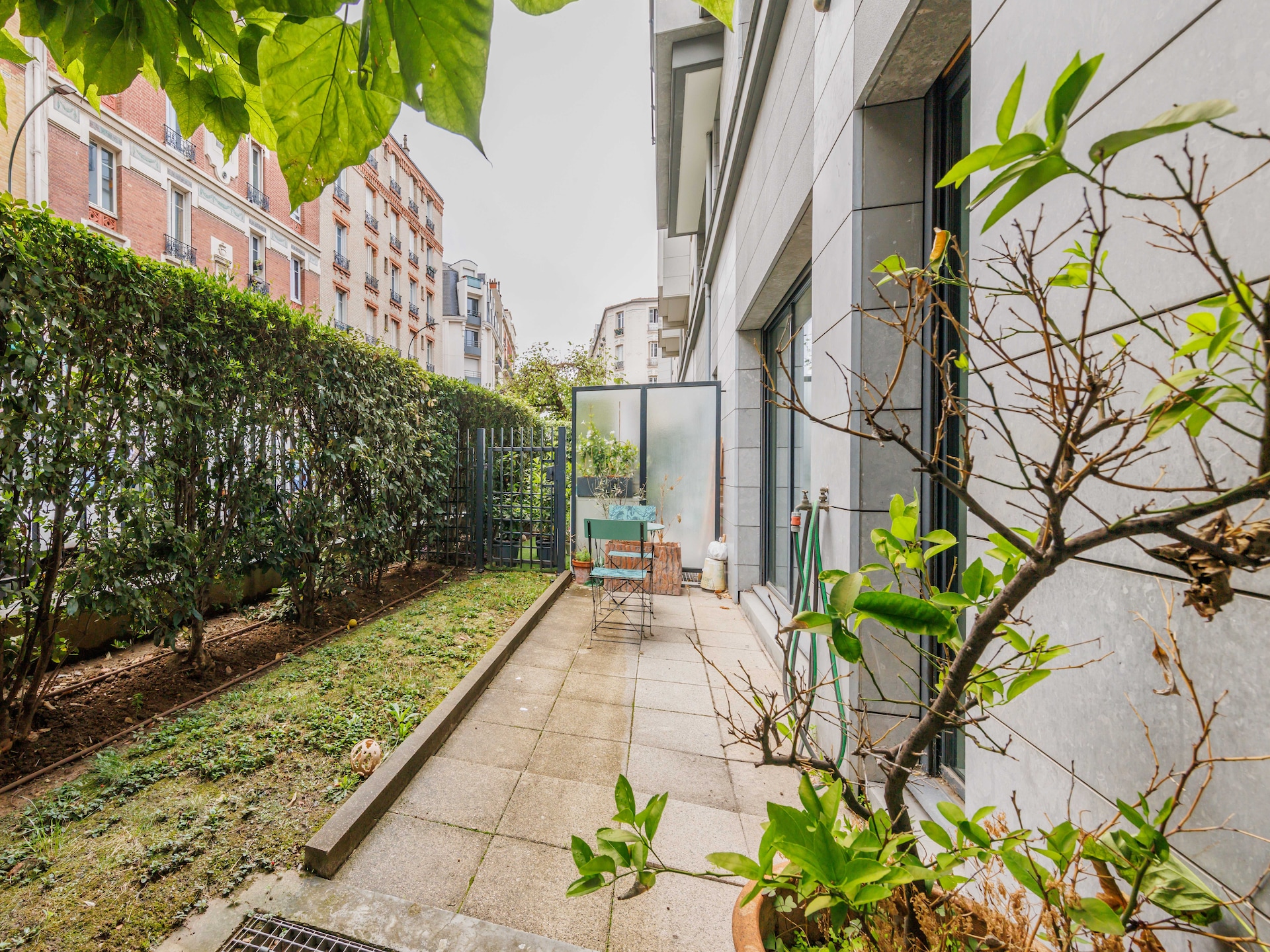 Licht appartement in Clichy met uitstekende metroverbinding naar hartje Parijs - foto 5