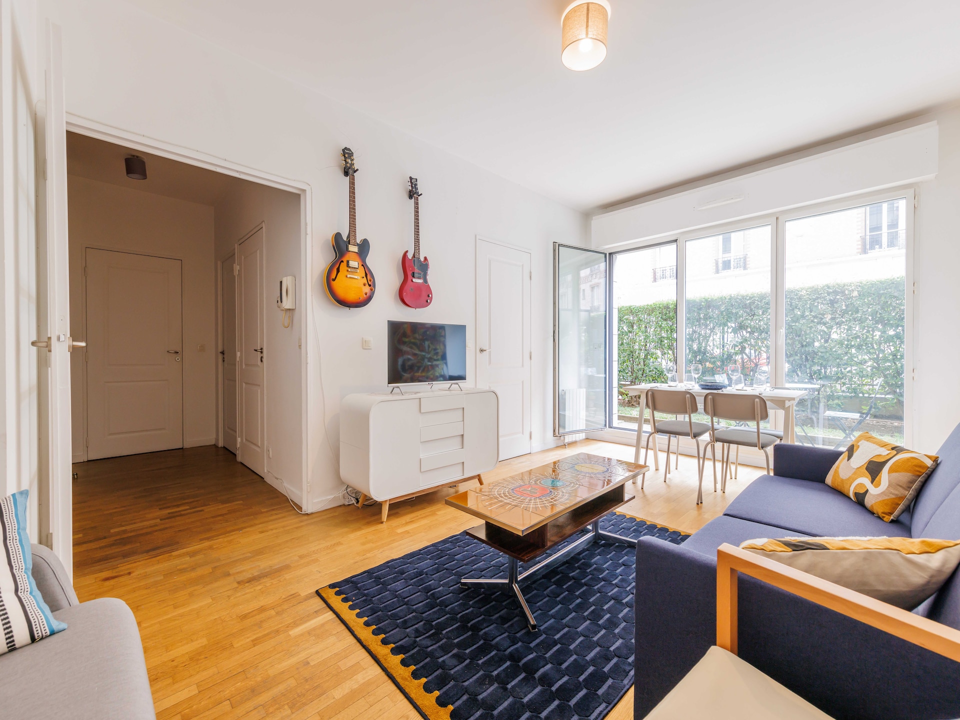 Licht appartement in Clichy met uitstekende metroverbinding naar hartje Parijs - foto 7