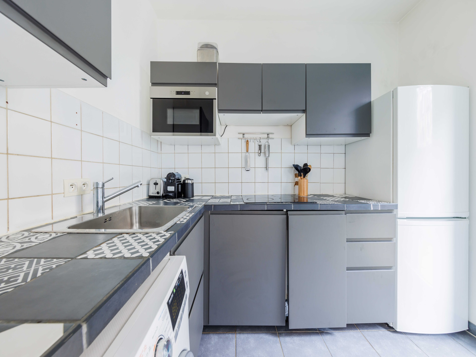 Licht appartement in Clichy met uitstekende metroverbinding naar hartje Parijs - foto 11