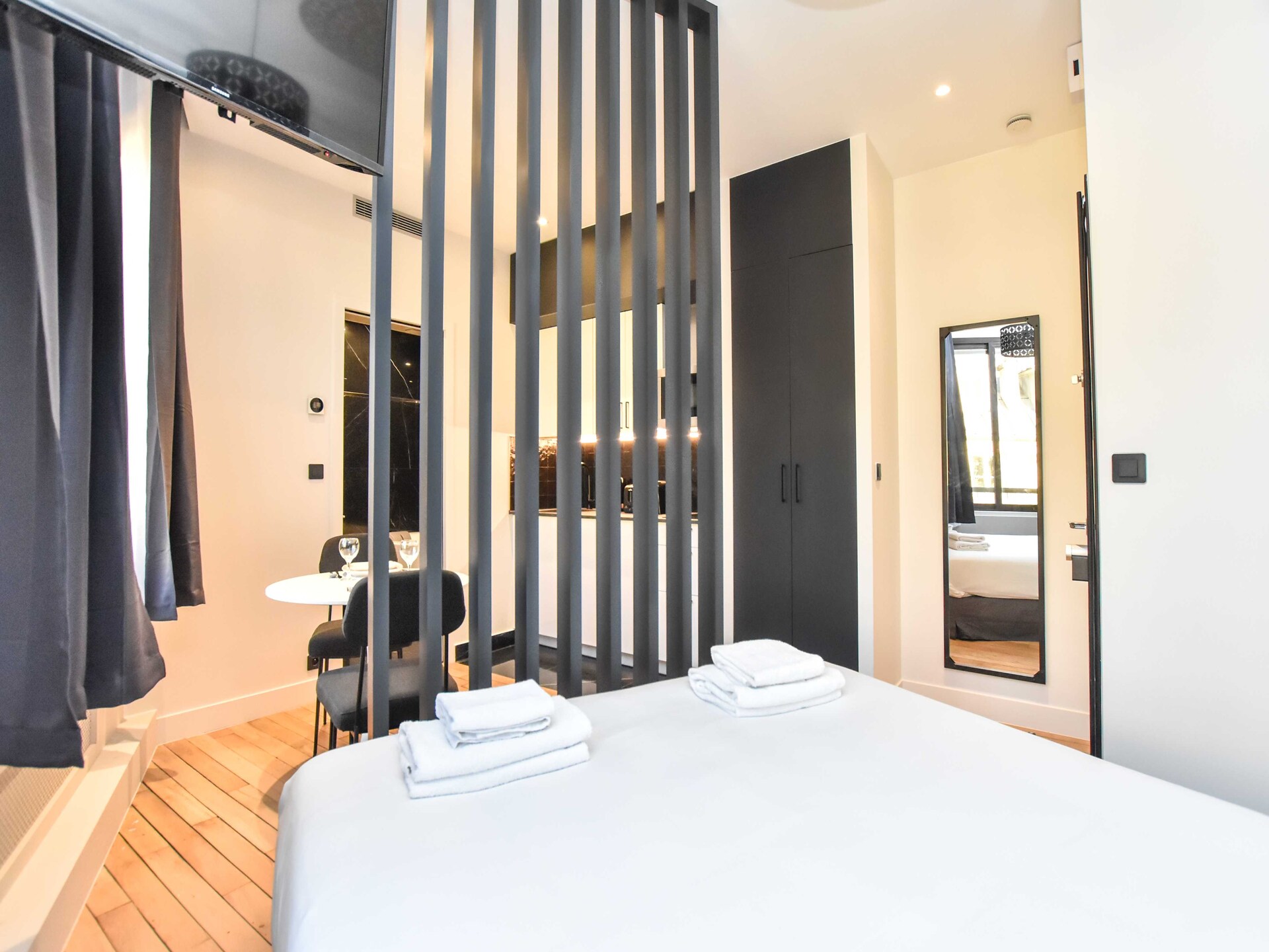 Compact studio-appartement met jacuzzi in levendig Parijs 9e arrondissement - foto 3