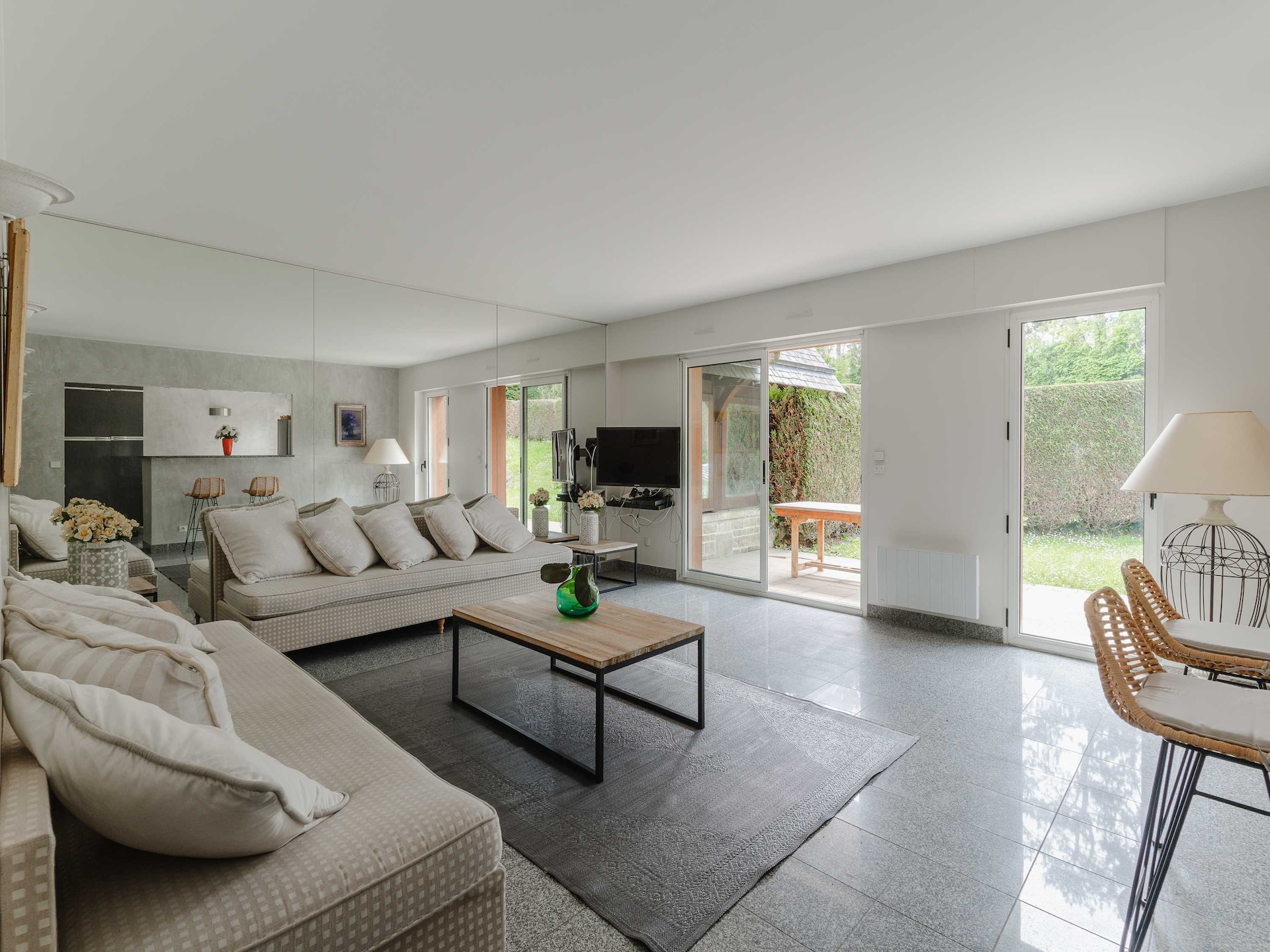 Luxe appartement 160m² met tuin, zwembad en tennis in hartje Deauville - foto 1