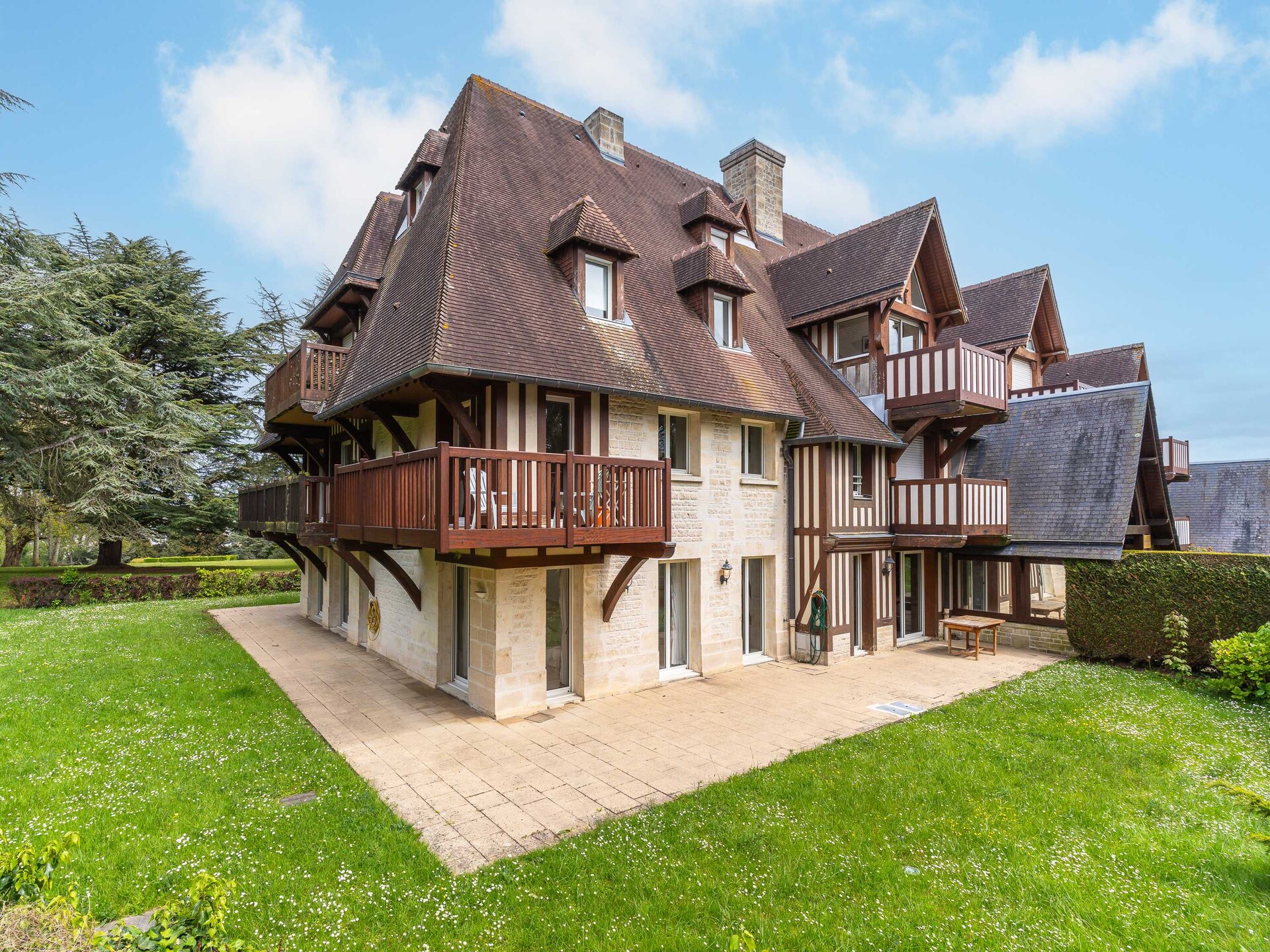 Luxe appartement 160m² met tuin, zwembad en tennis in hartje Deauville - foto 22