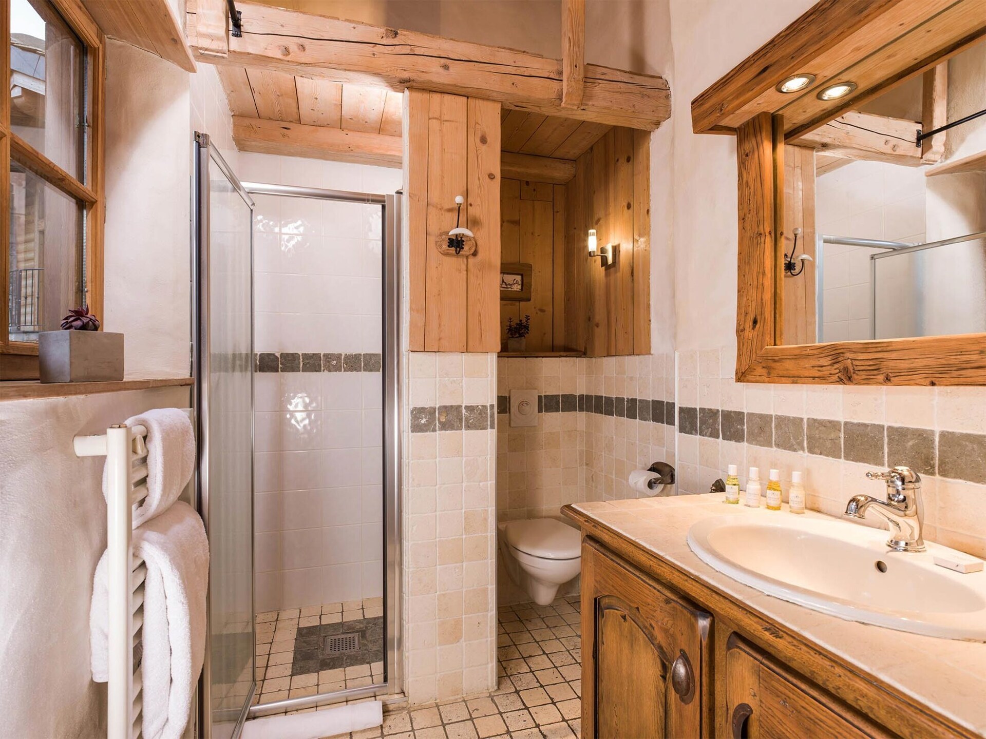 Ruim chalet voor 10 personen met hot tub in Val d'Isère - foto 15