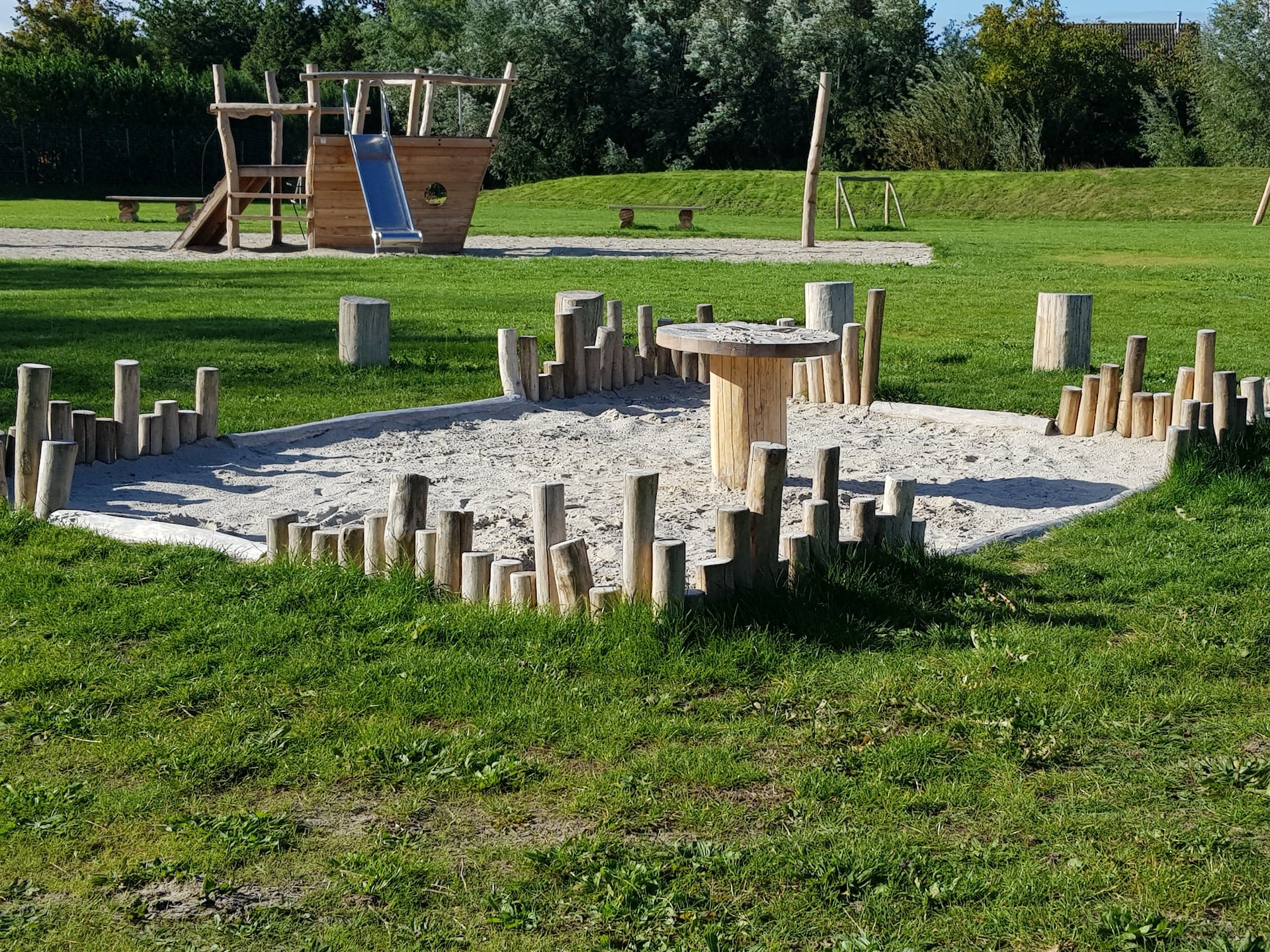 Knus vakantiehuis met watervlakte en Wadden-uitzicht in Tzummarum - foto 15