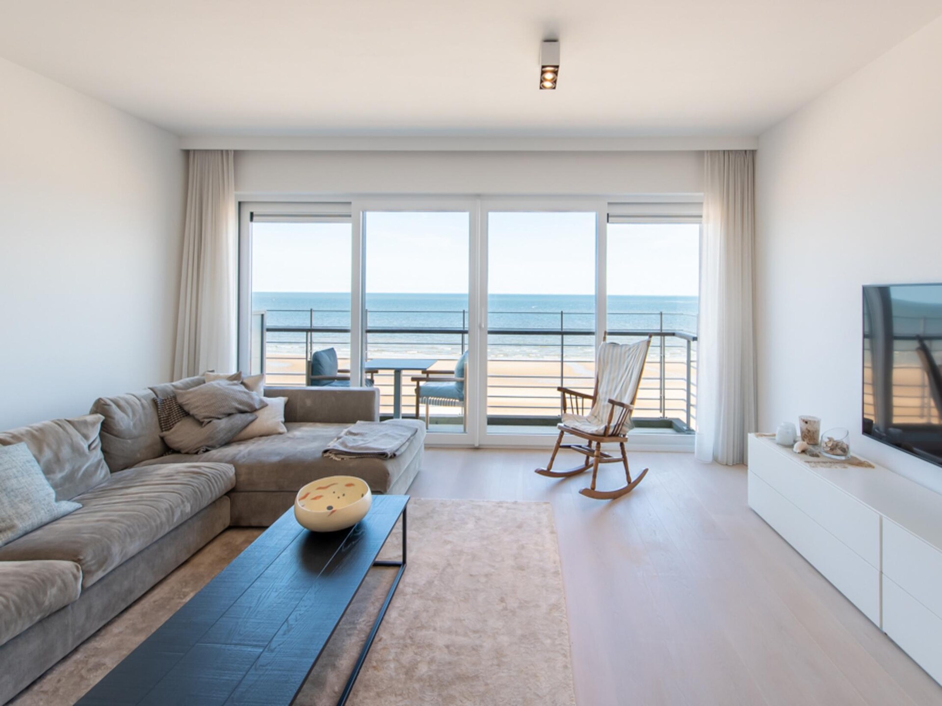 Duplex appartement met 4 terrassen en zeezicht in Oostende - foto 7
