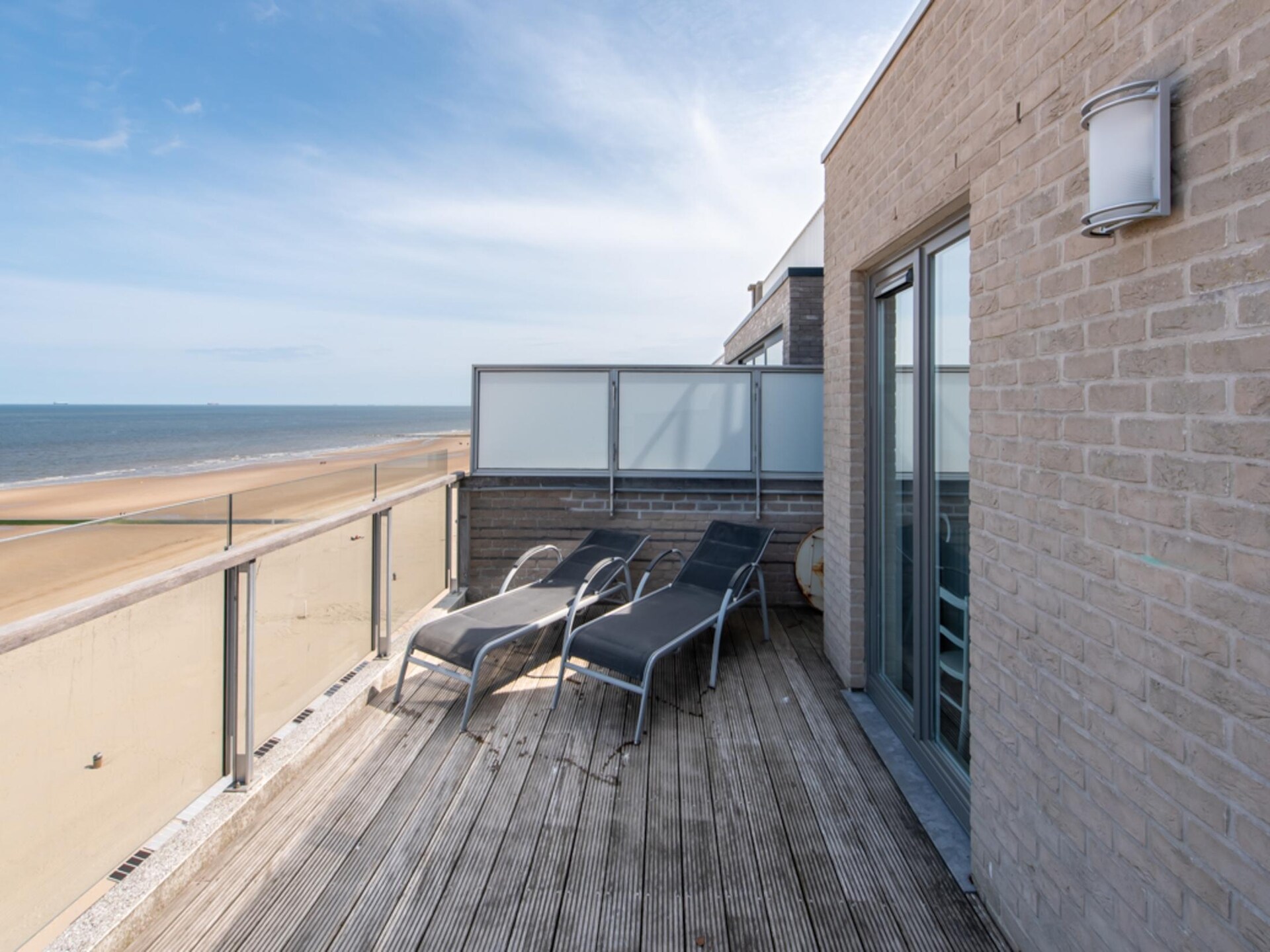Duplex appartement met 4 terrassen en zeezicht in Oostende - foto 36