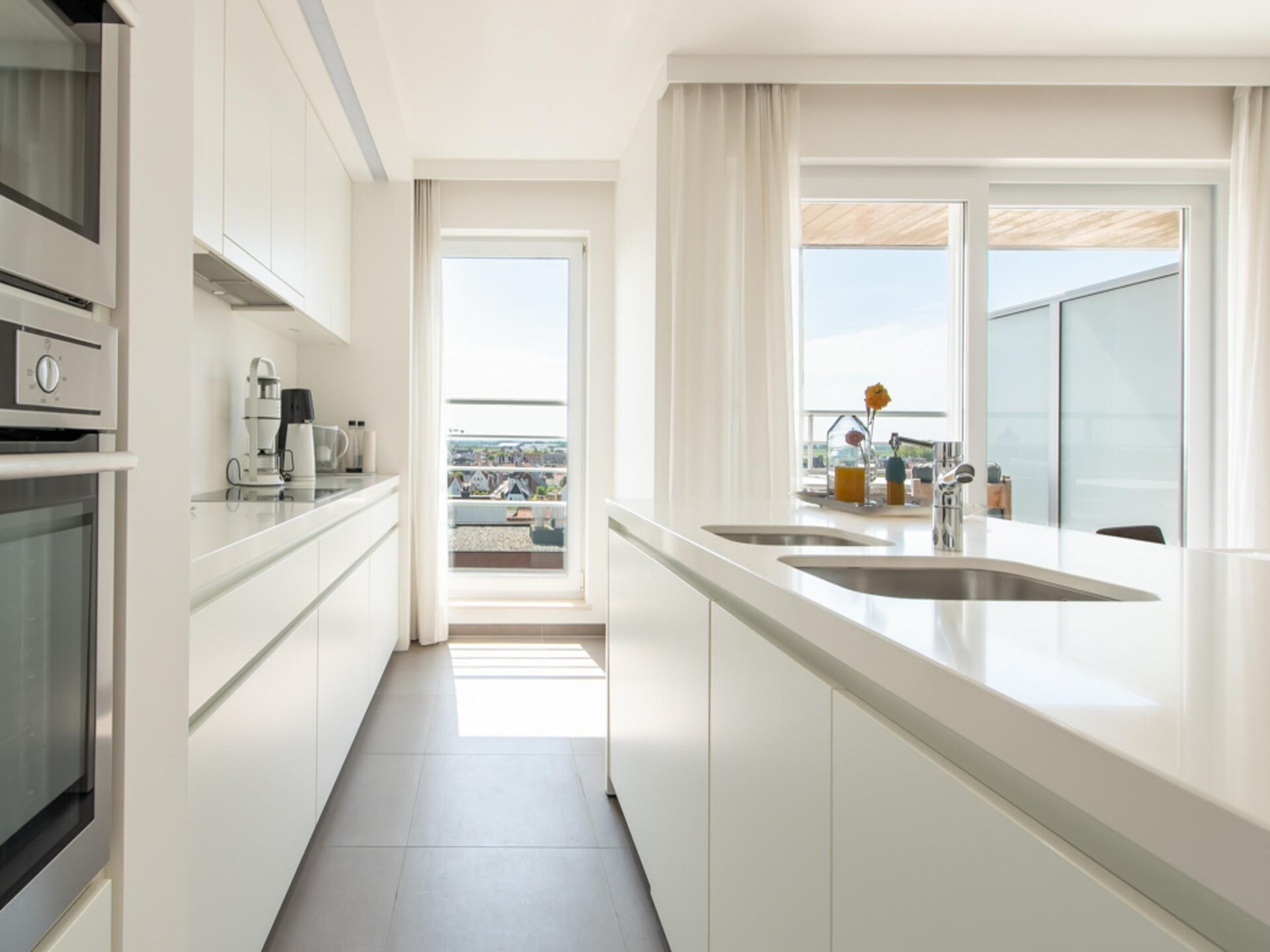 Duplex appartement met 4 terrassen en zeezicht in Oostende - foto 11