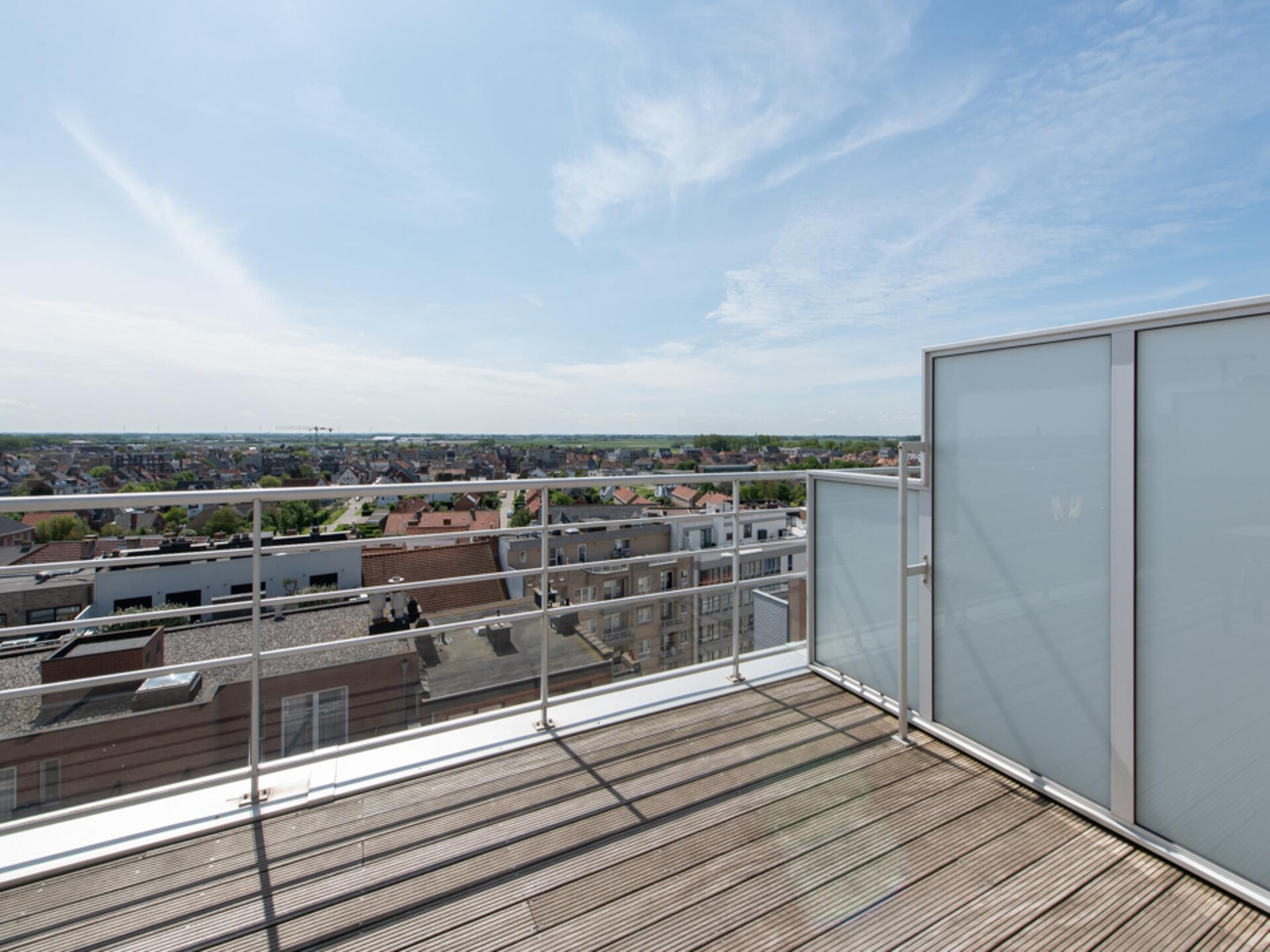 Duplex appartement met 4 terrassen en zeezicht in Oostende - foto 39