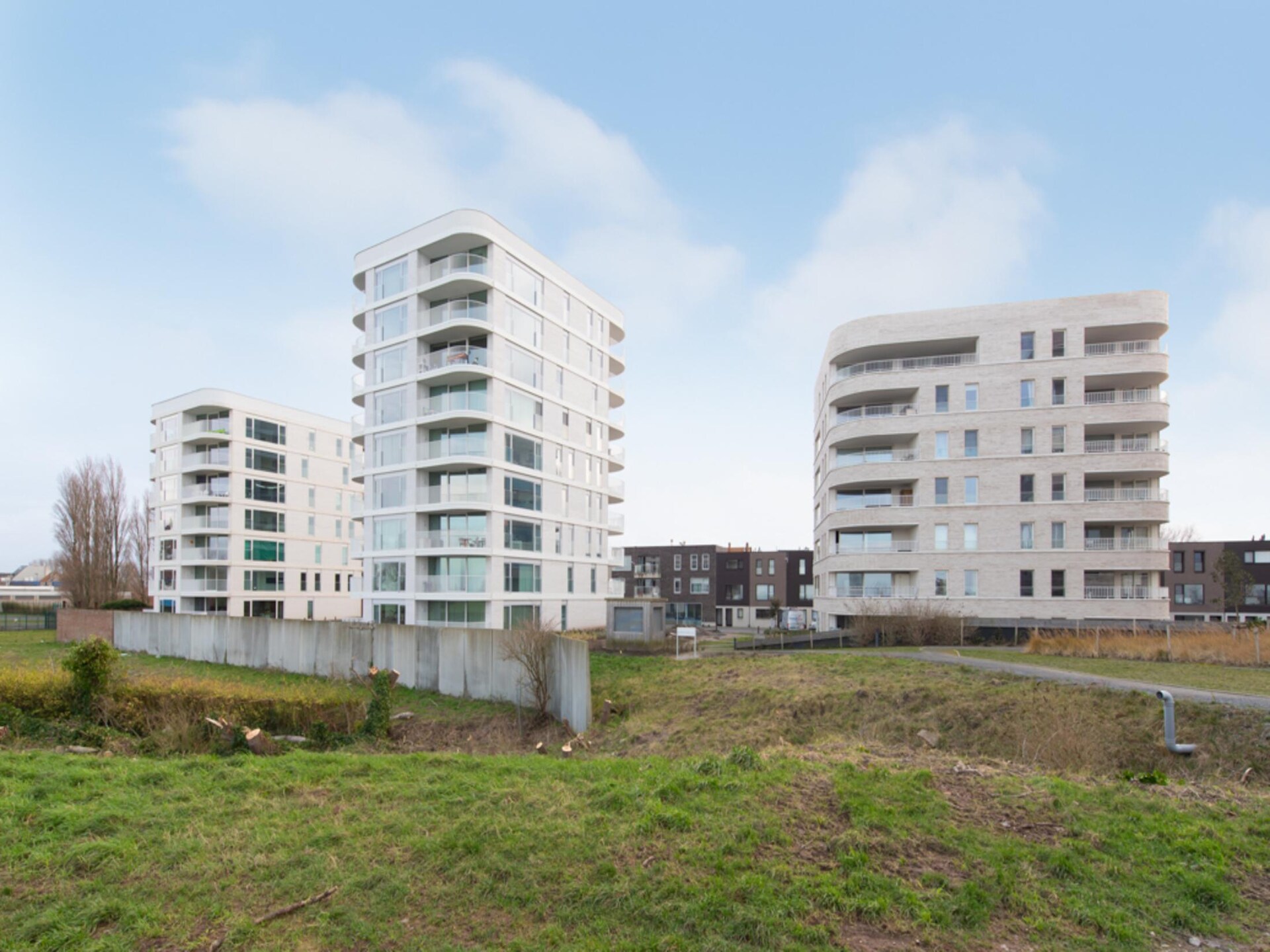 Modern appartement in Bredene met uniek uitzicht op de Spuikom - foto 5