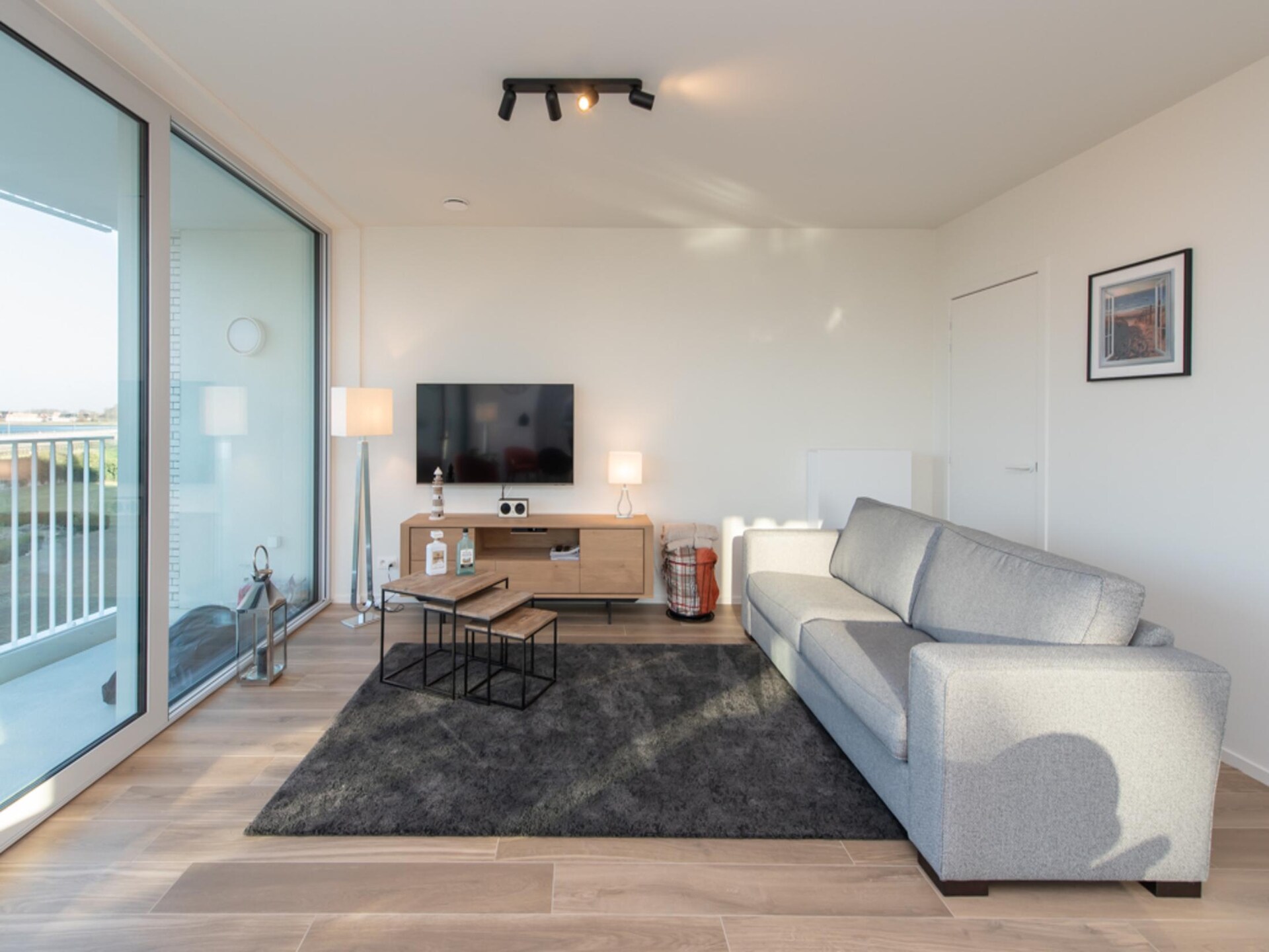 Modern appartement in Bredene met uniek uitzicht op de Spuikom - foto 1