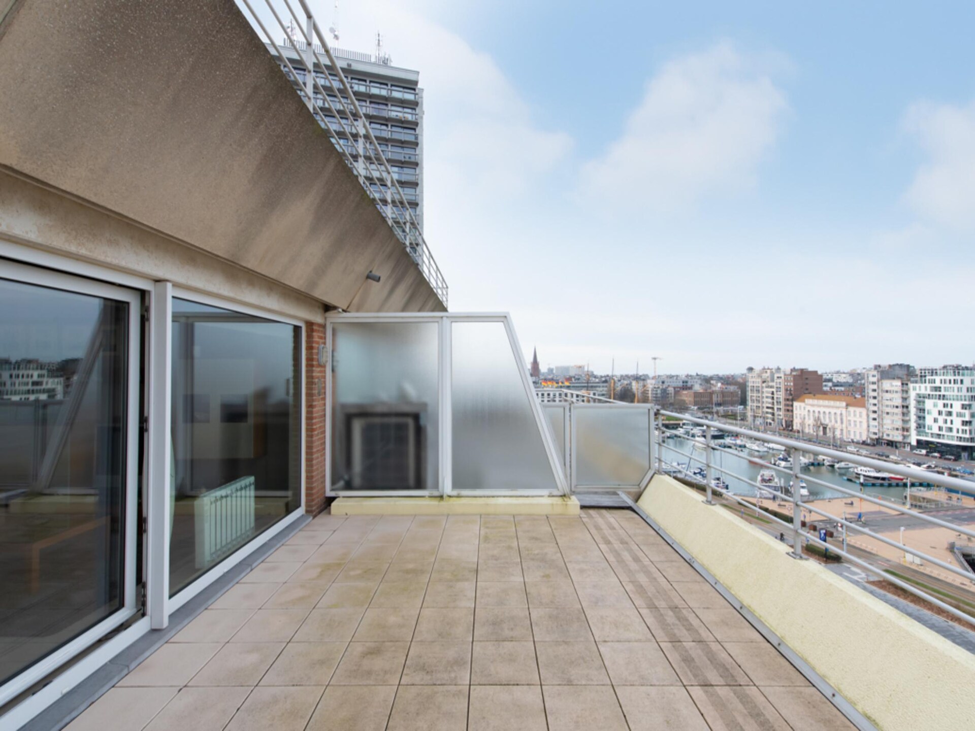 Zonnig appartement met zeezicht en terras aan de jachthaven van Oostende - foto 18