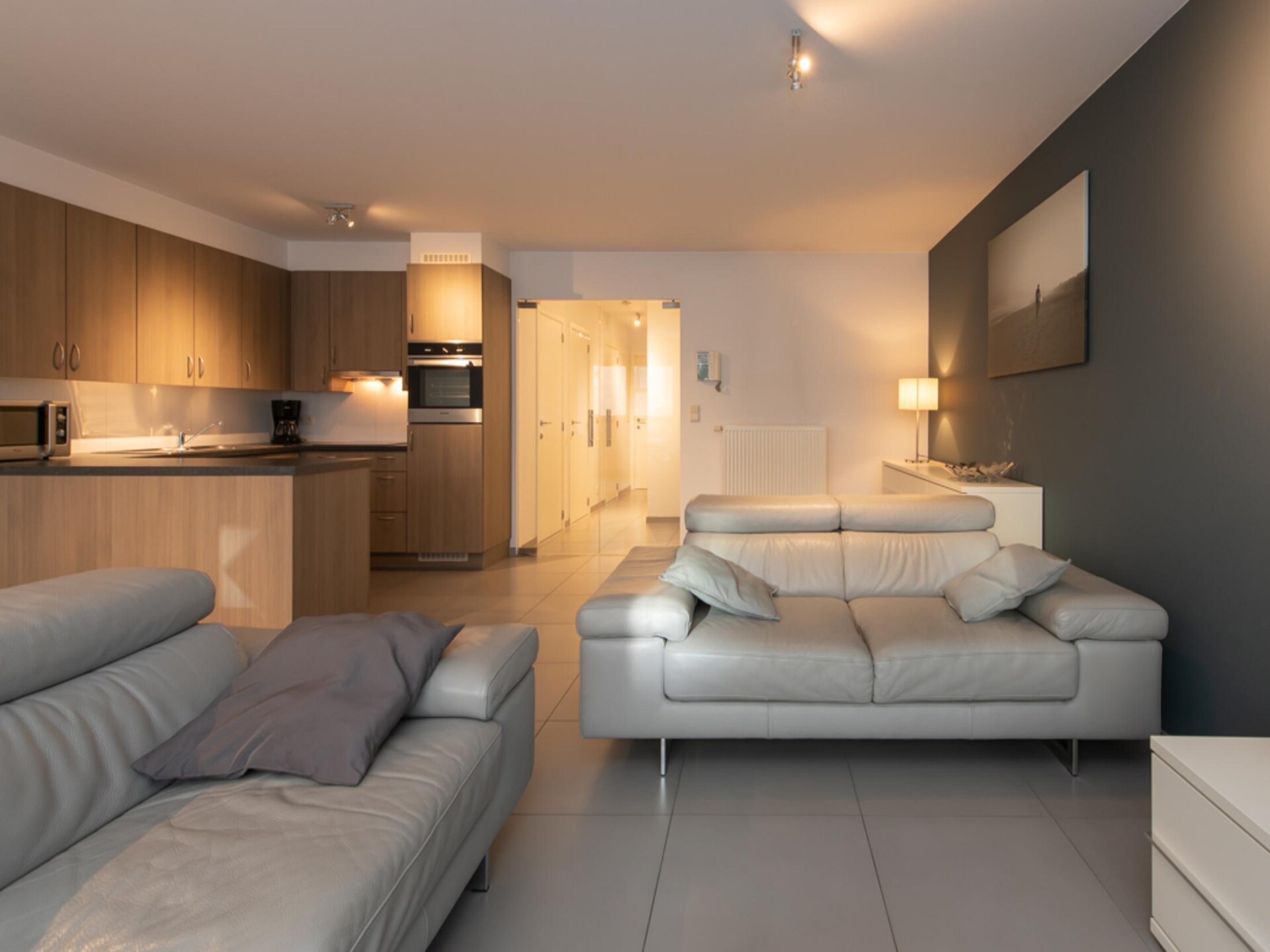 Modern 4-persoons appartement met terras aan de Oostendse boulevard - foto 8