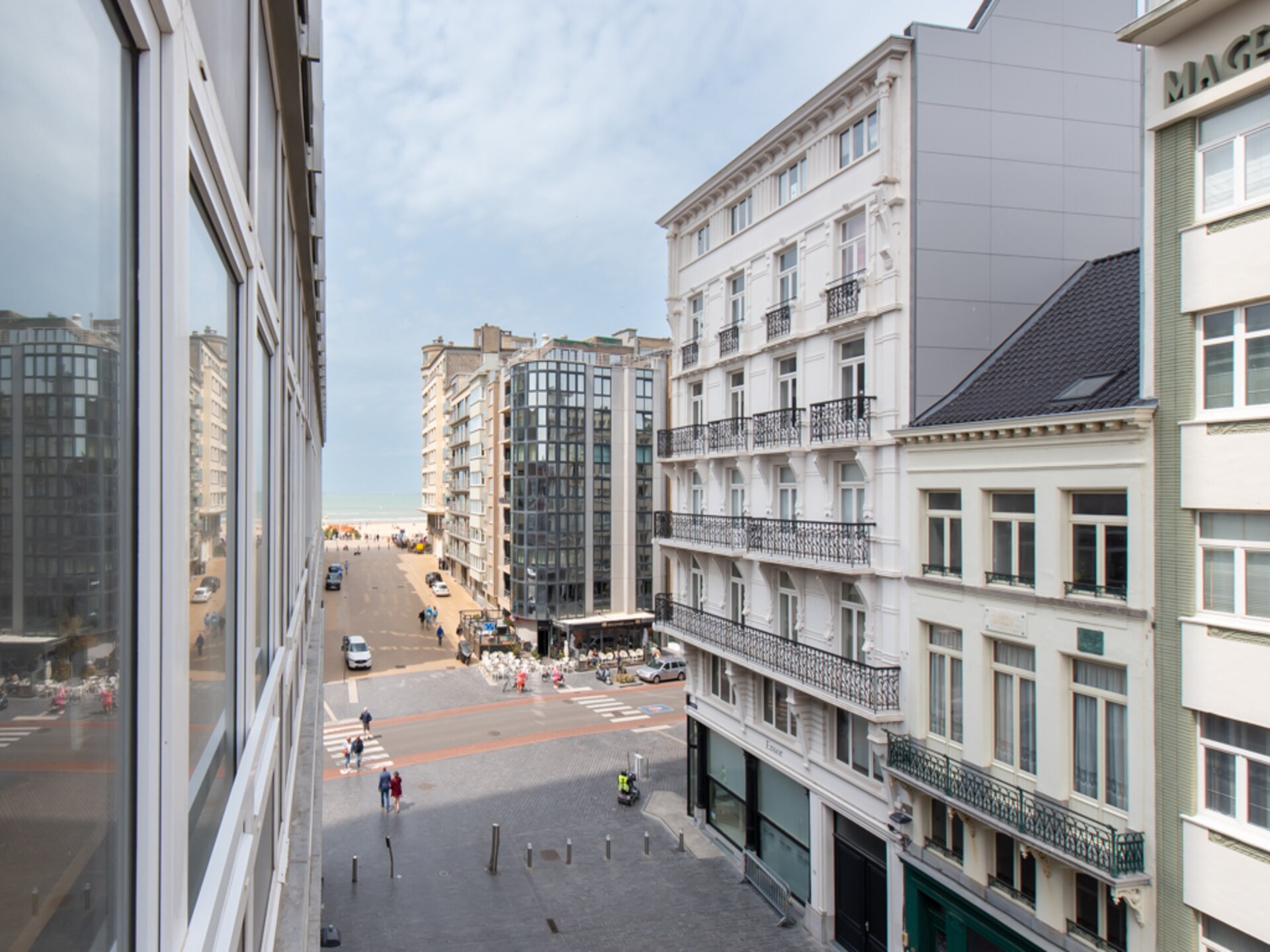 Modern appartement in hartje Oostende met parking en terras - foto 47