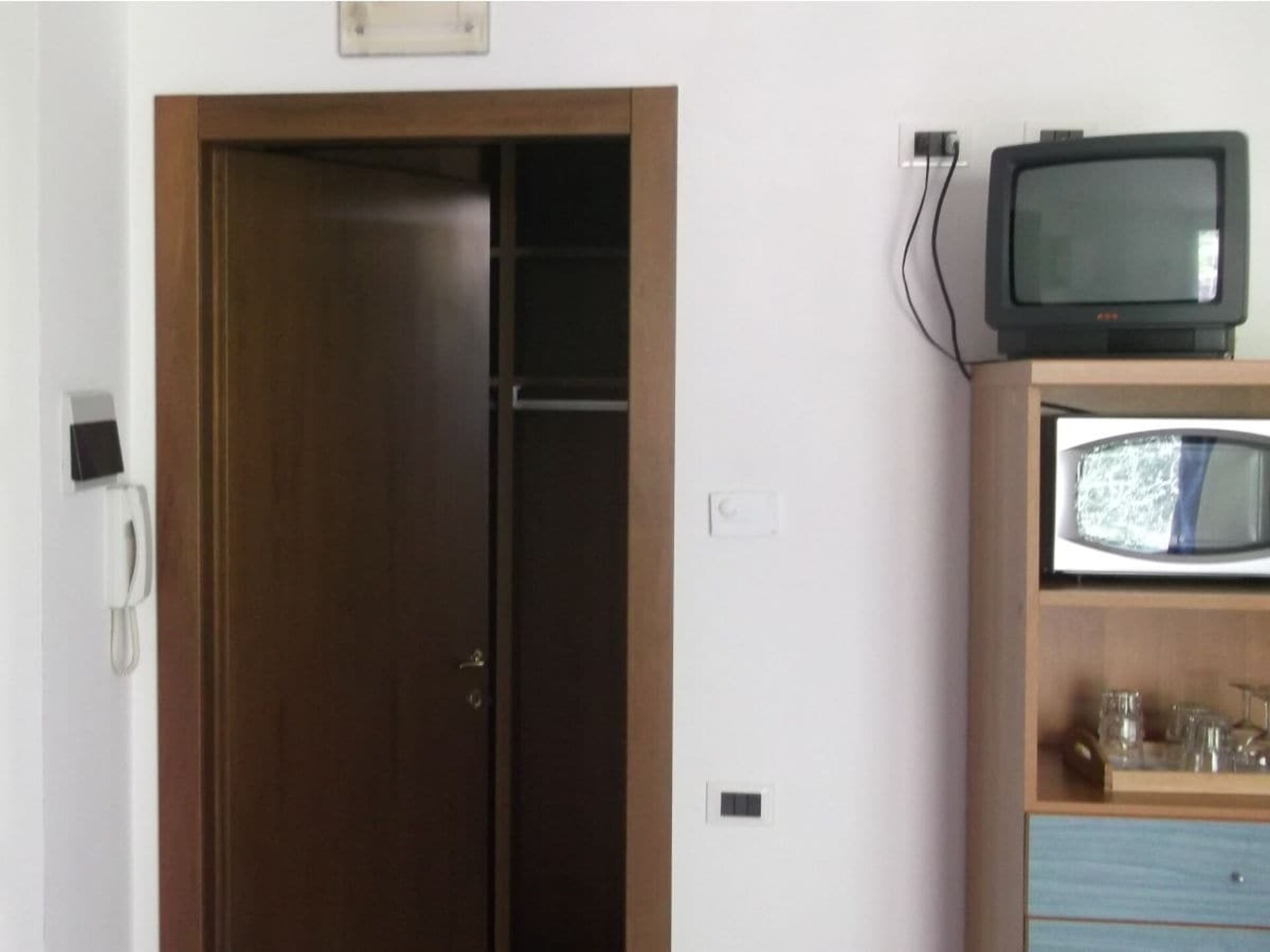 Gezellig appartement met balkon en bergzicht in Brenzone aan het Gardameer - foto 14