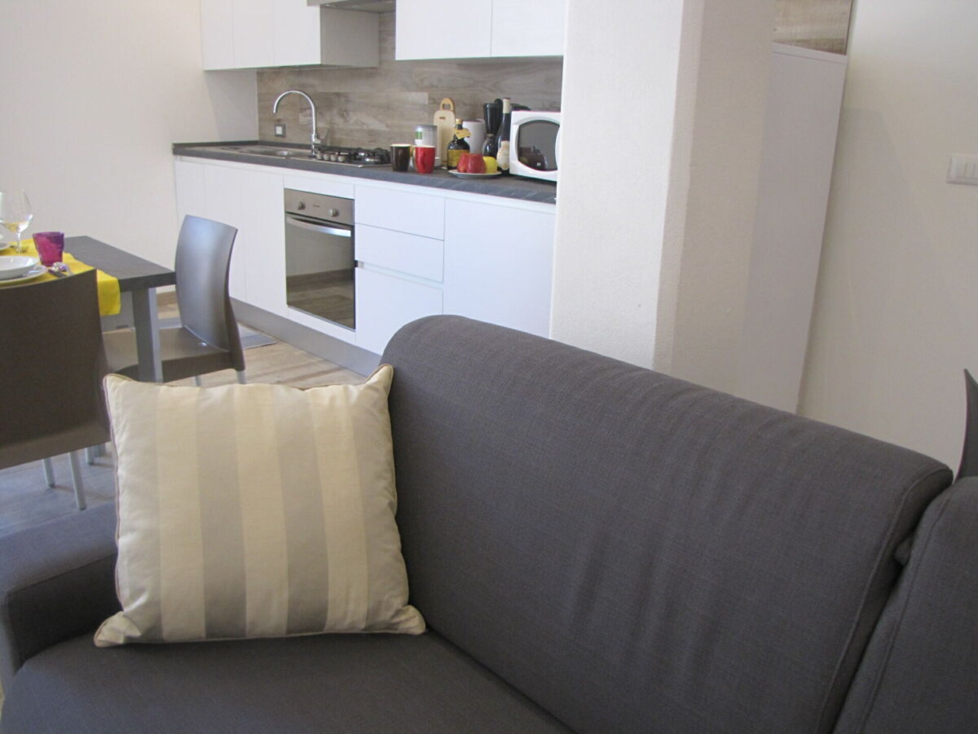 Knus appartement aan het Gardameer met airco, op 1 km van het centrum - foto 10