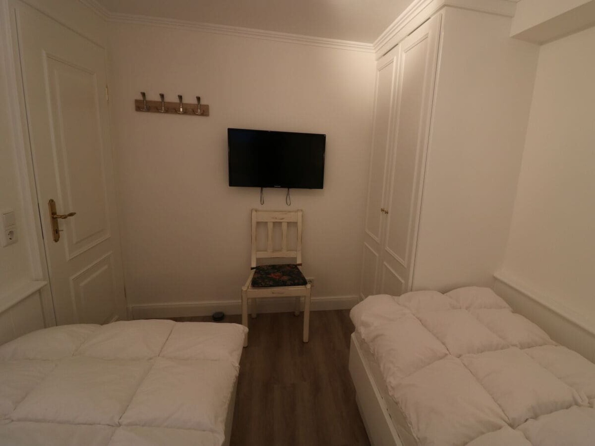 Stijlvol gerenoveerd 4-kamerappartement met zuidterras in Wenningstedt - foto 17