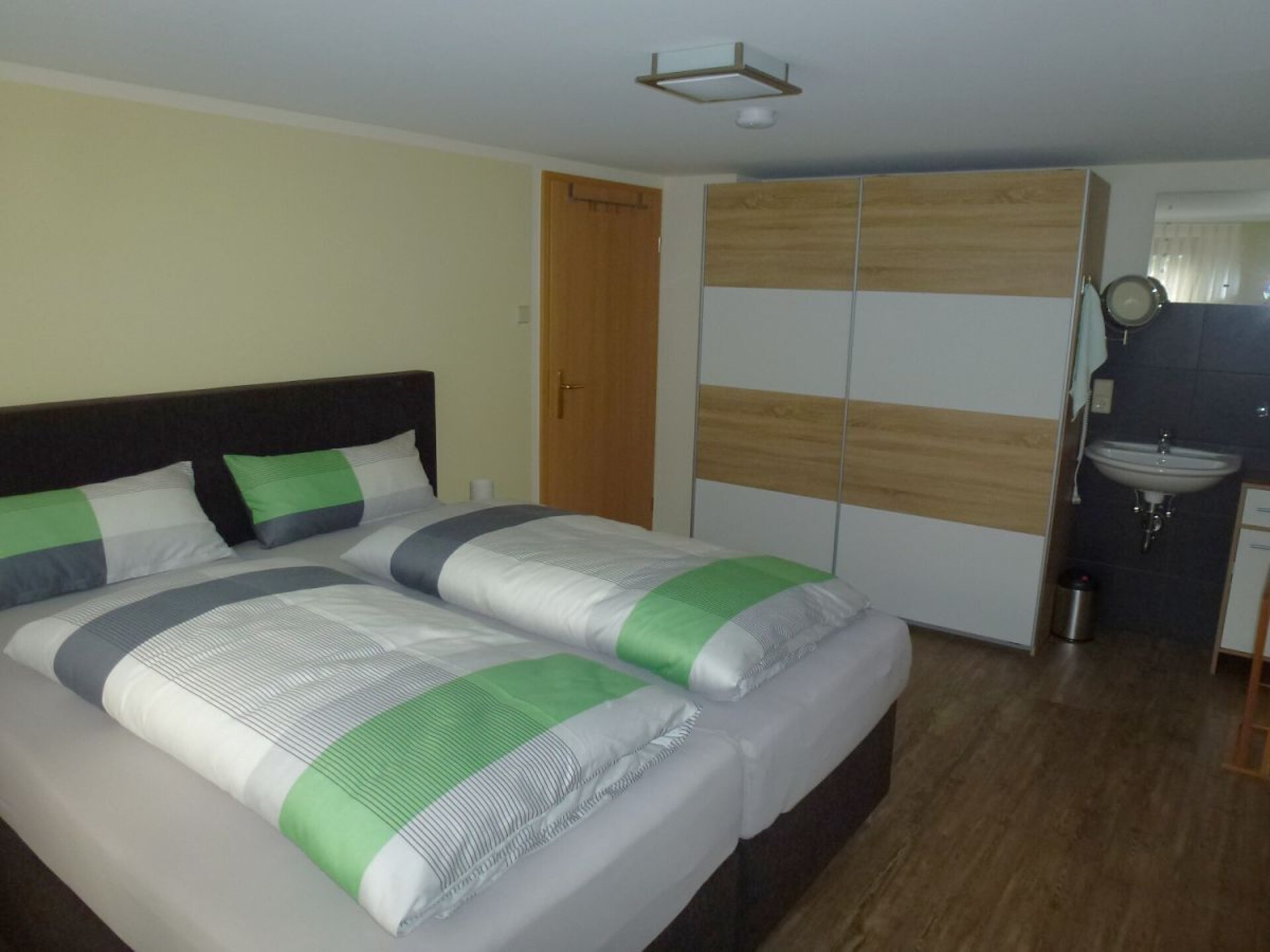Modern appartement met overdekt terras en ligweide nabij Bad Peterstal - foto 17