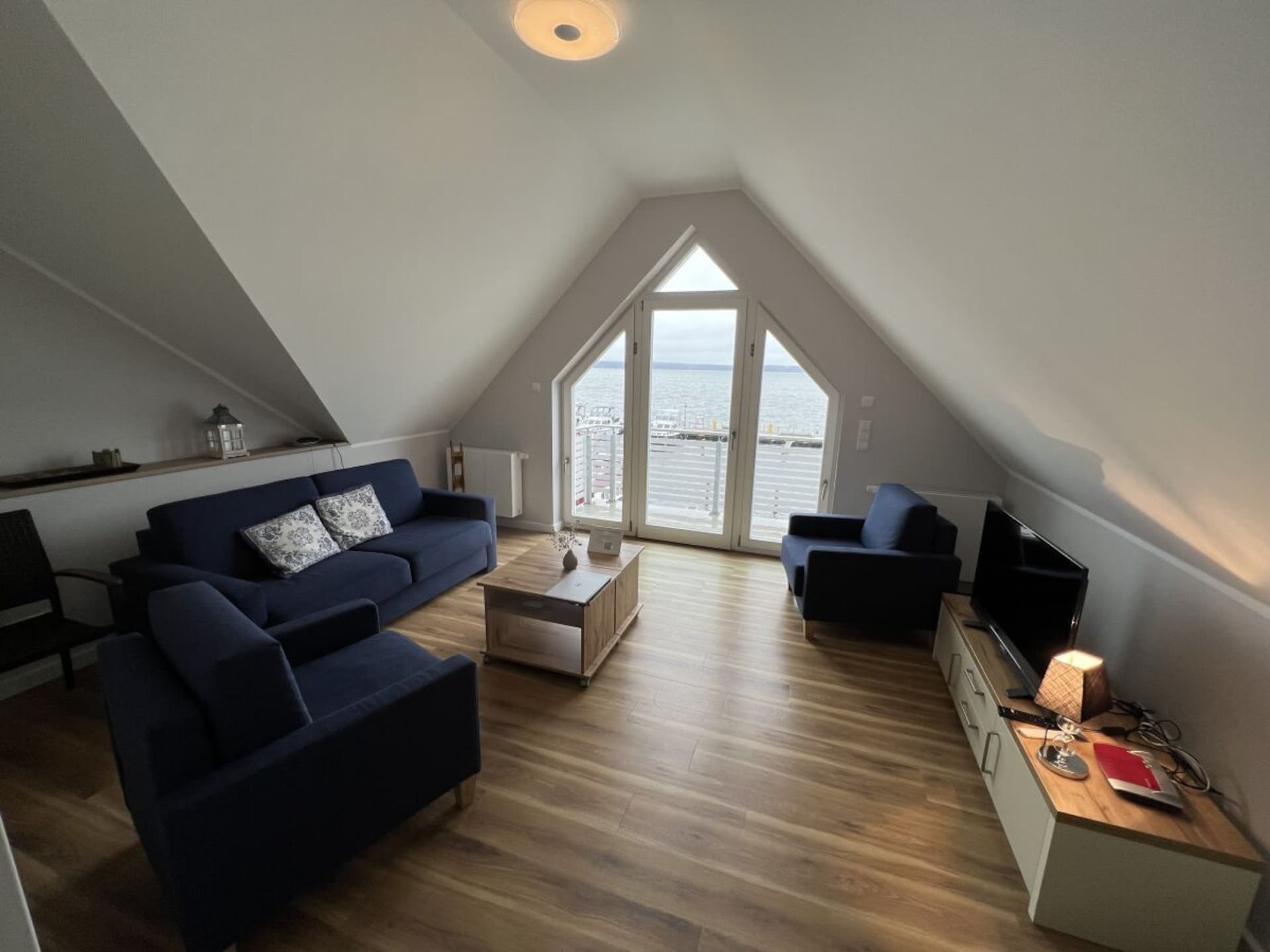 Exclusief appartement aan de jachthaven met panoramisch uitzicht over de Plauer See - foto 10
