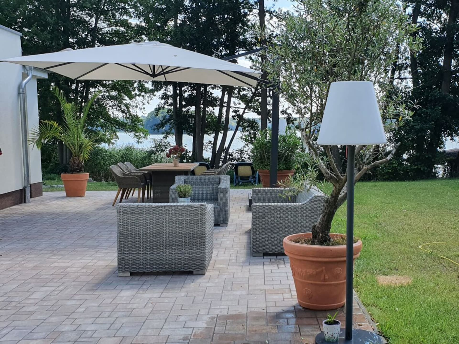 Luxe villa aan Großer Lychen-meer met privé sauna en waterrecreatie - foto 12
