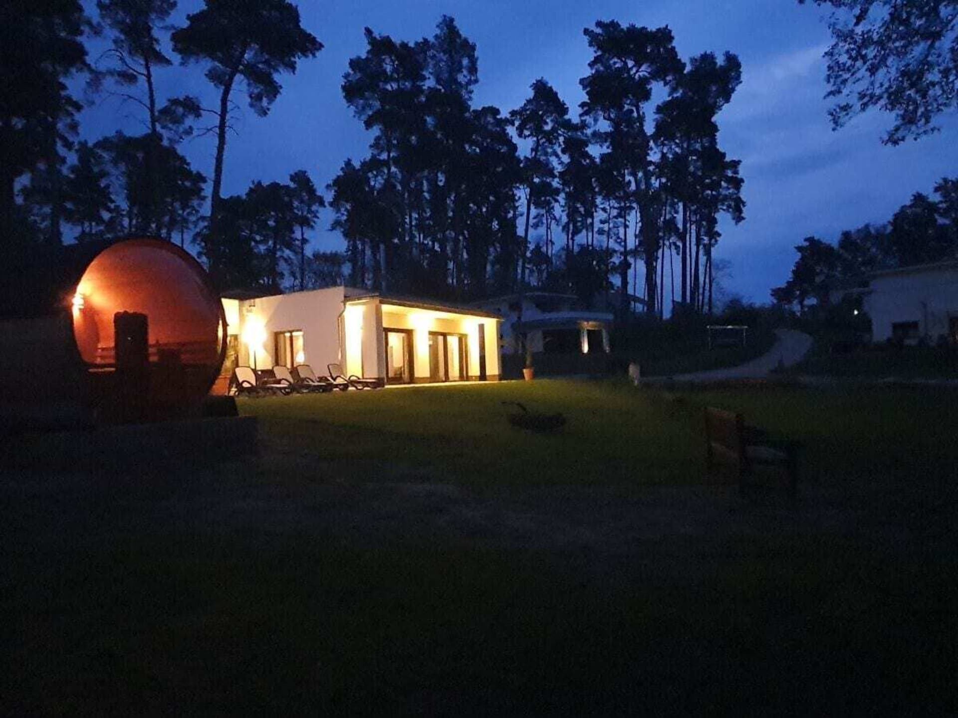 Luxe villa aan Großer Lychen-meer met privé sauna en waterrecreatie - foto 16