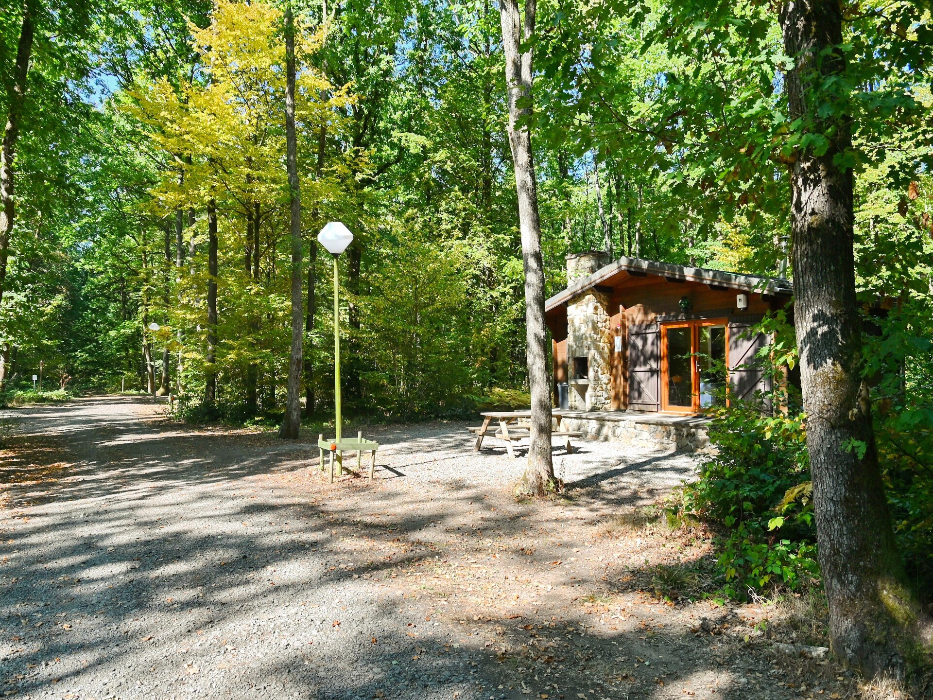 6-persoons chalet met houtkachel en uitzicht in Virtoine - foto 10