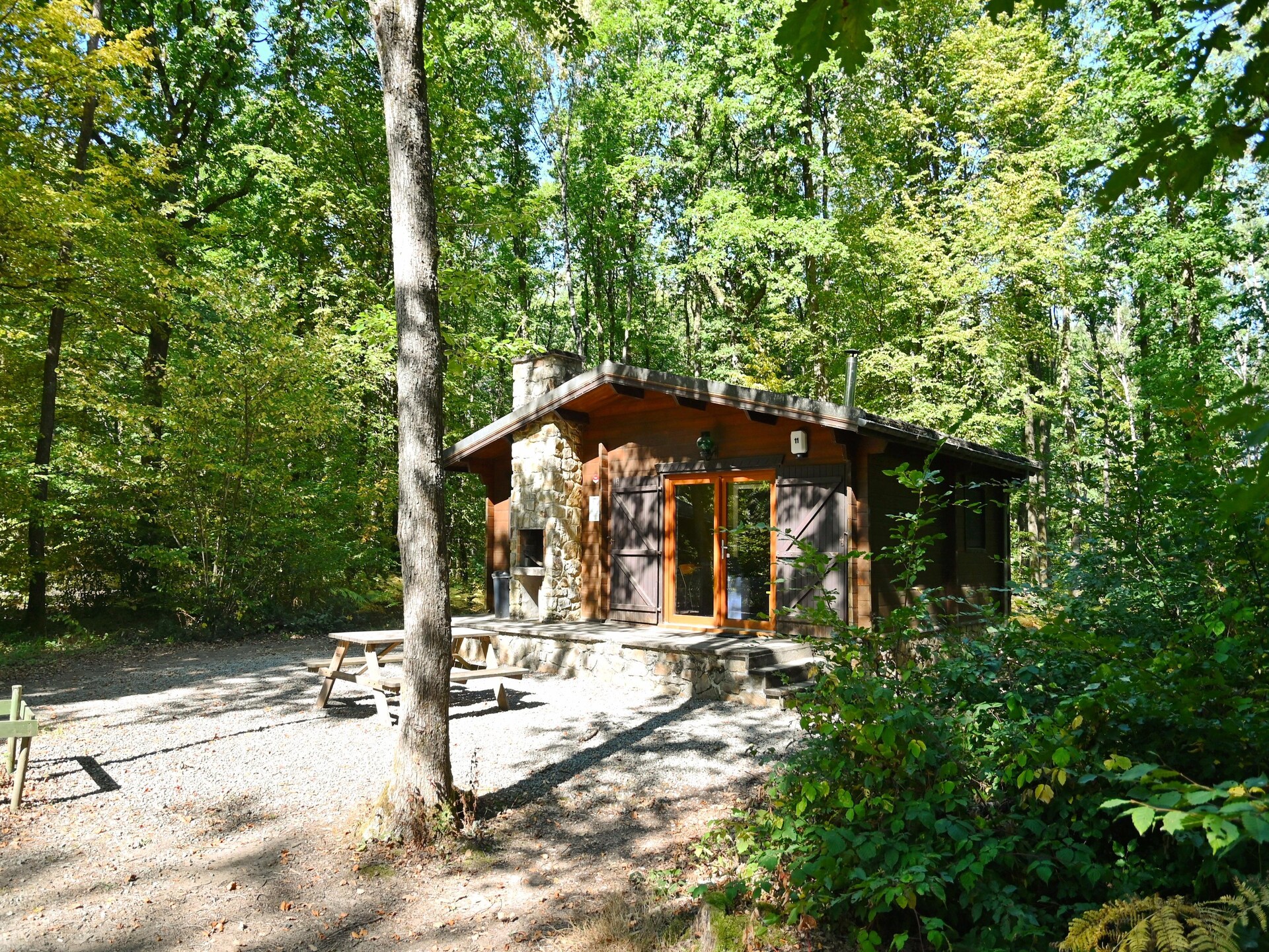 6-persoons chalet met houtkachel en uitzicht in Virtoine - foto 13