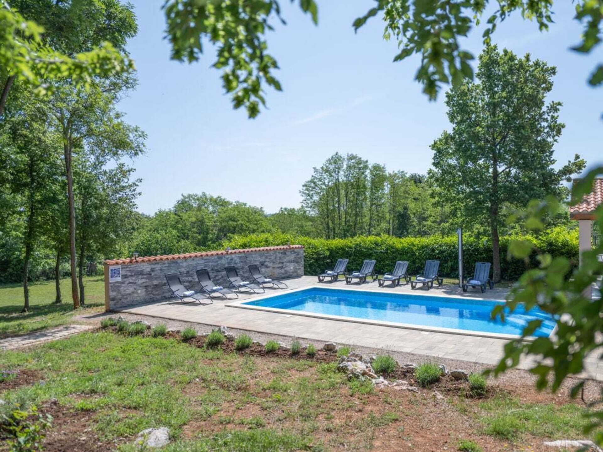 Villa St. Nikola: Ruim vakantiehuis voor 10 personen op 9400m² privéterrein - foto 6