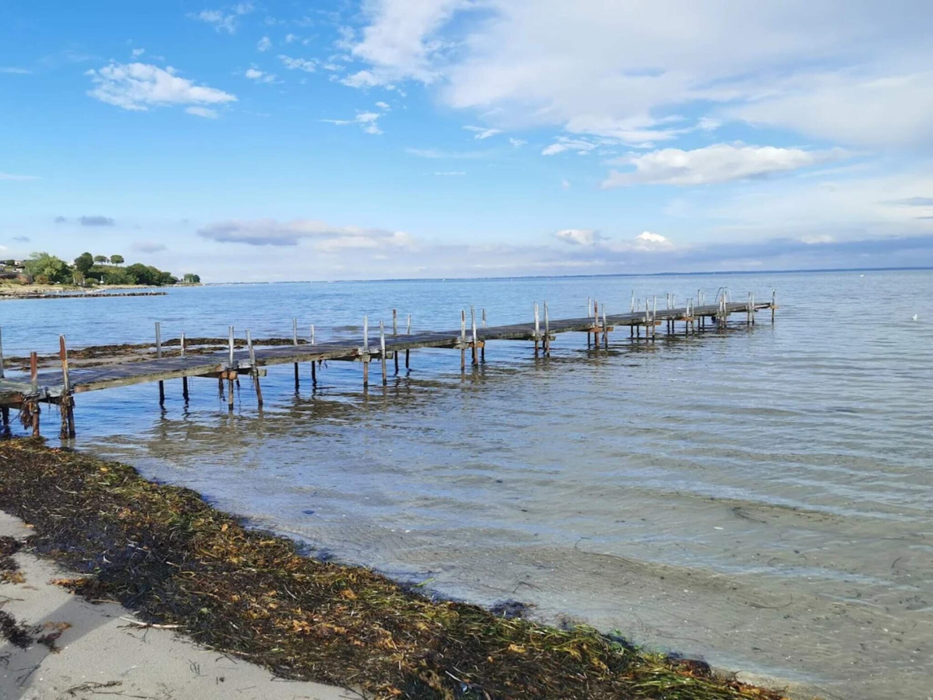 Sfeervol vrijstaand vakantiehuis aan de golfbaan bij Hejlsminde Strand - foto 11