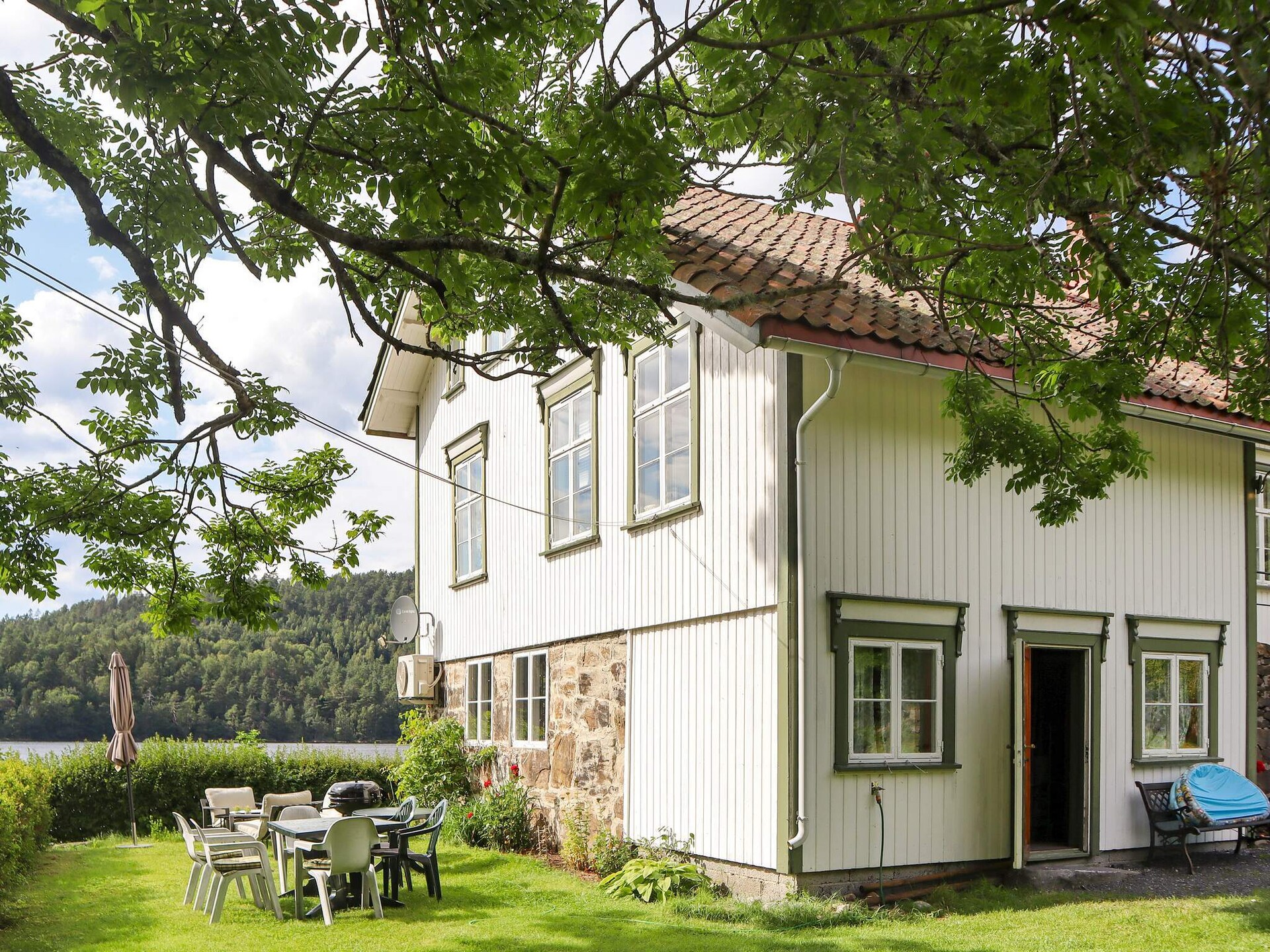 10-persoons vakantiehuis aan het strand in Tvedestrand - foto 7