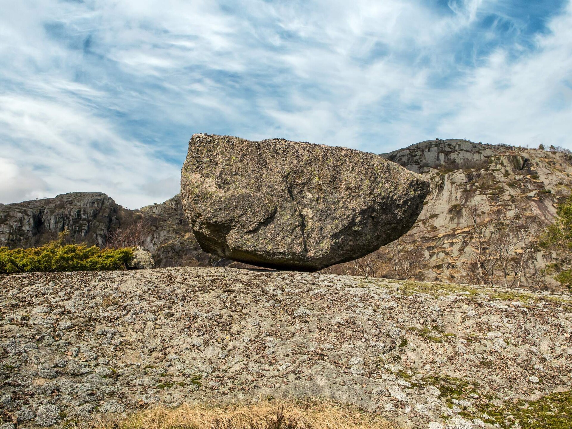 Traditioneel vakantiehuis Beritbu met panoramisch uitzicht bij Lyngdal - foto 11