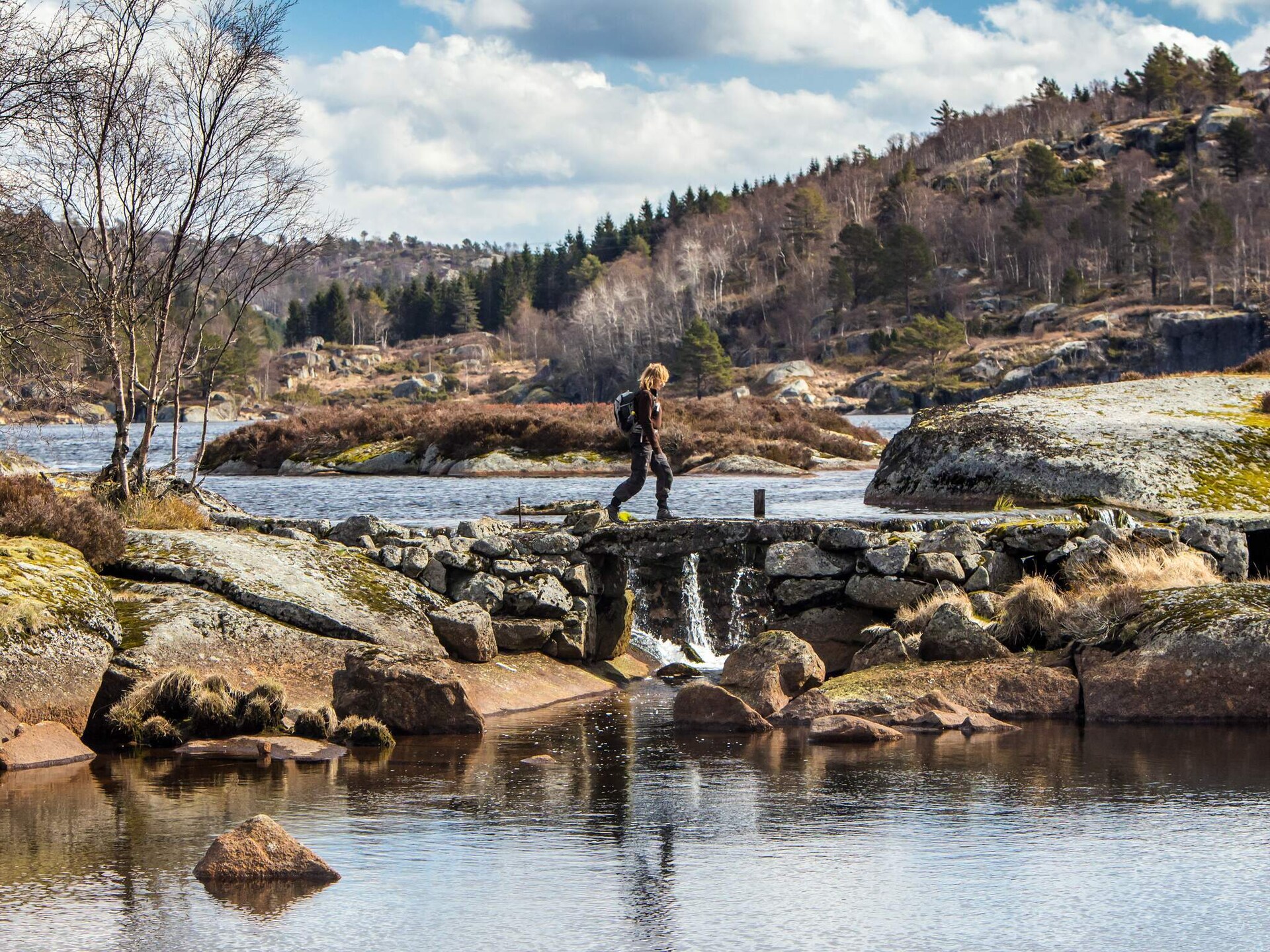 Traditioneel vakantiehuis Beritbu met panoramisch uitzicht bij Lyngdal - foto 7