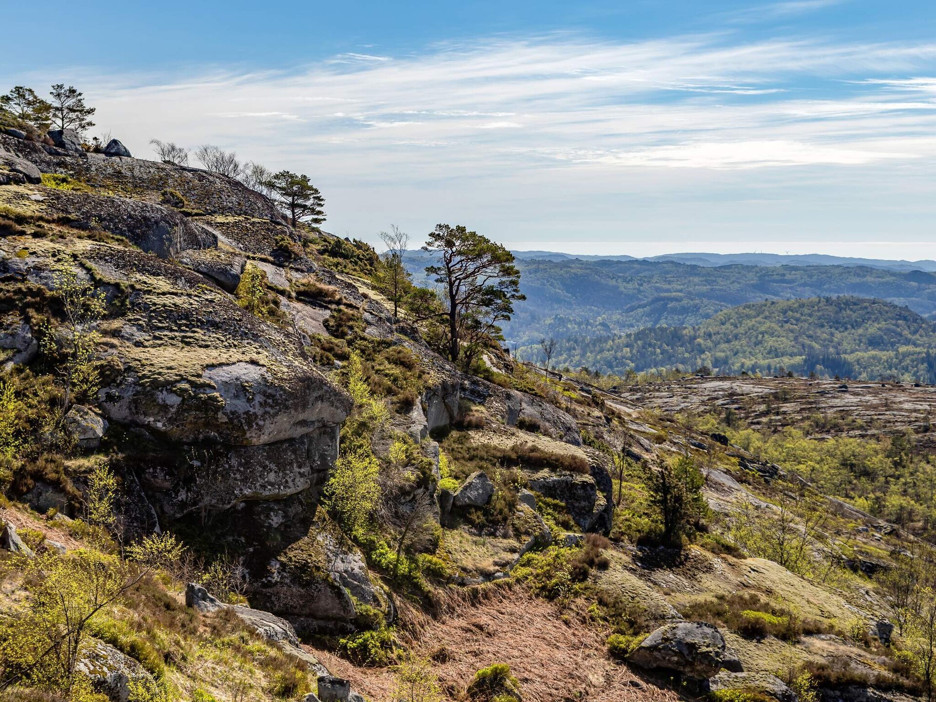 Traditioneel vakantiehuis Beritbu met panoramisch uitzicht bij Lyngdal - foto 15