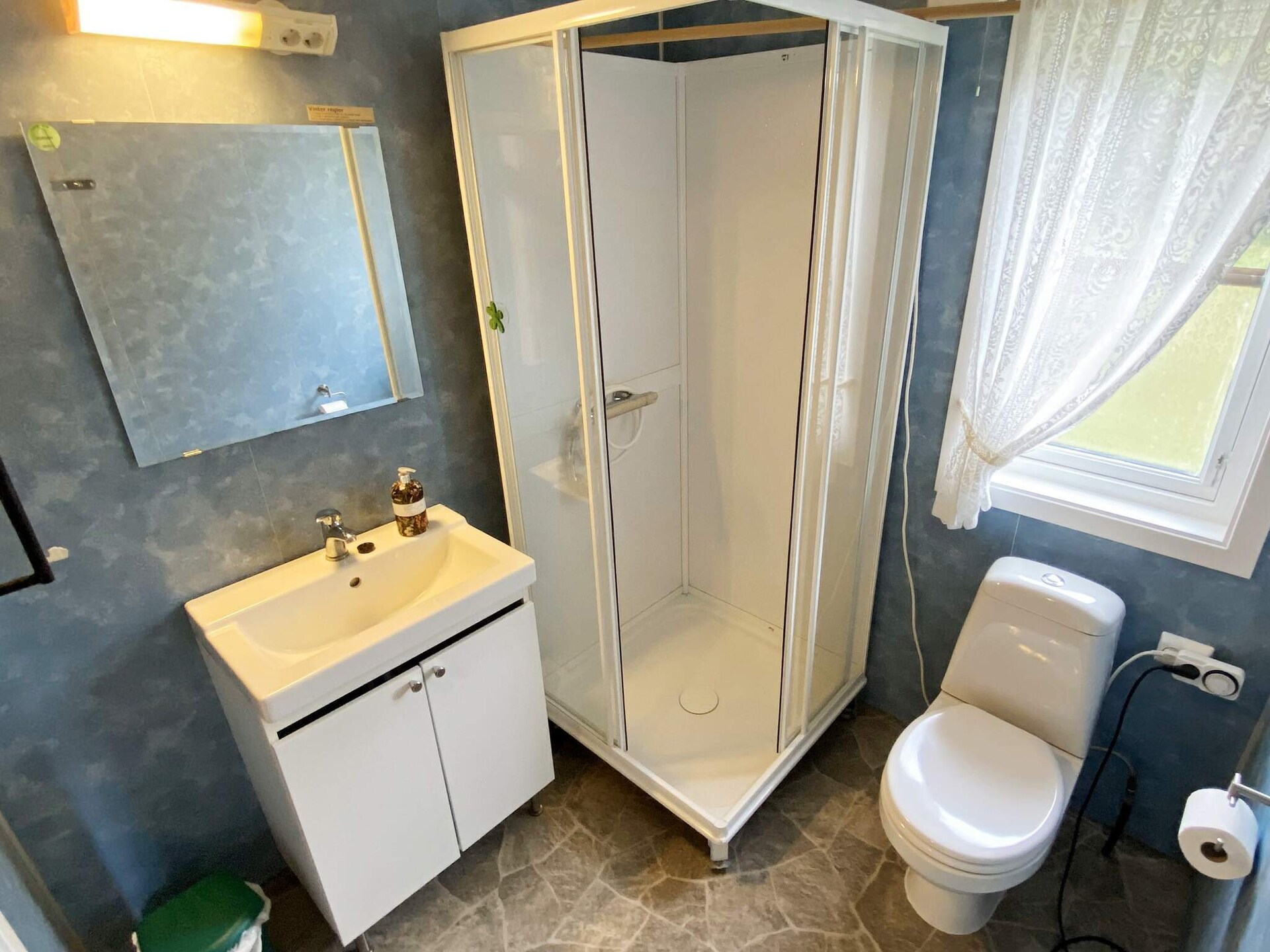 Traditioneel vakantiehuis Beritbu met panoramisch uitzicht bij Lyngdal - foto 29