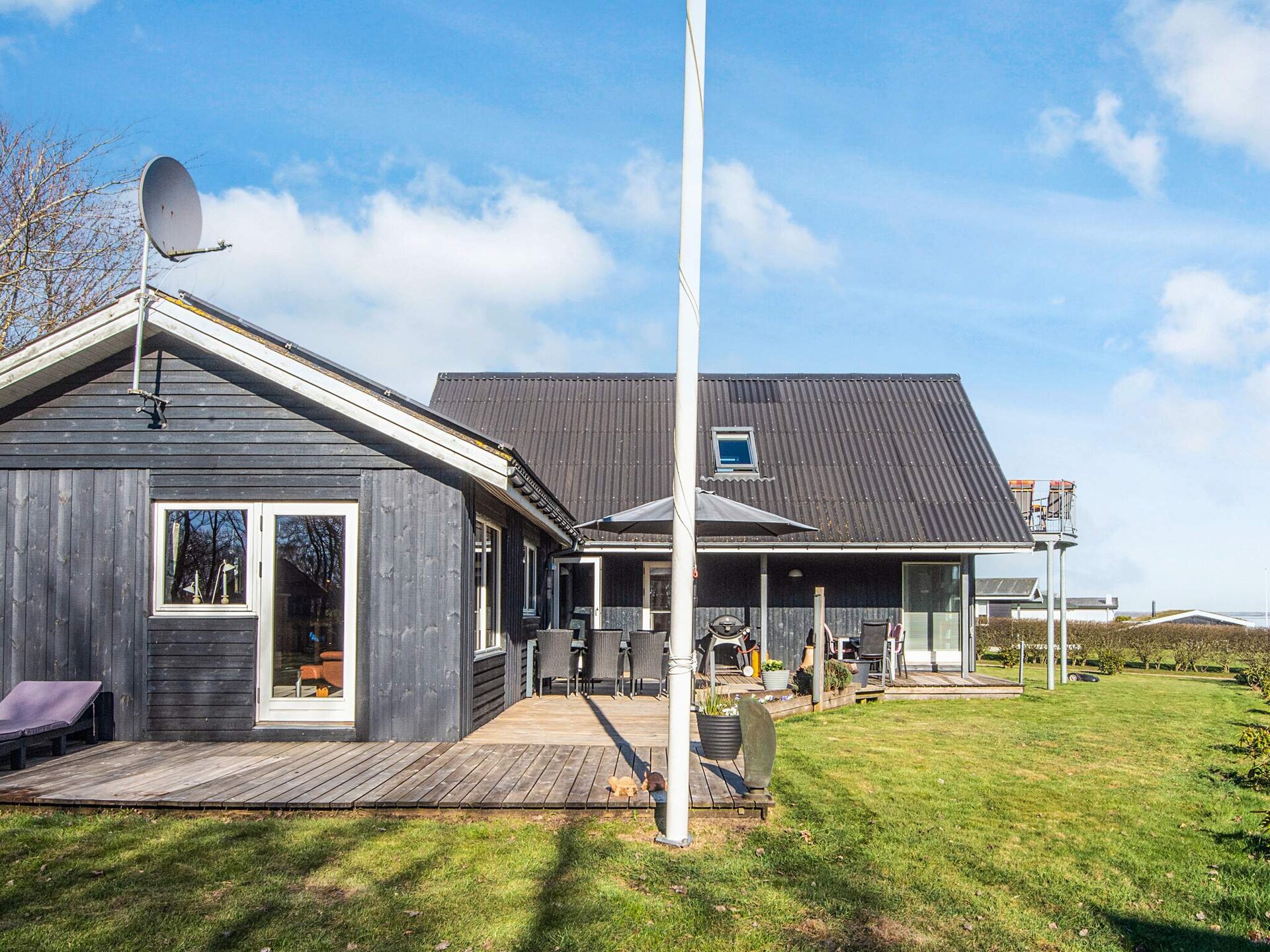 Stijlvol vakantiehuis met whirlpool en panoramisch uitzicht op de Limfjord - foto 7