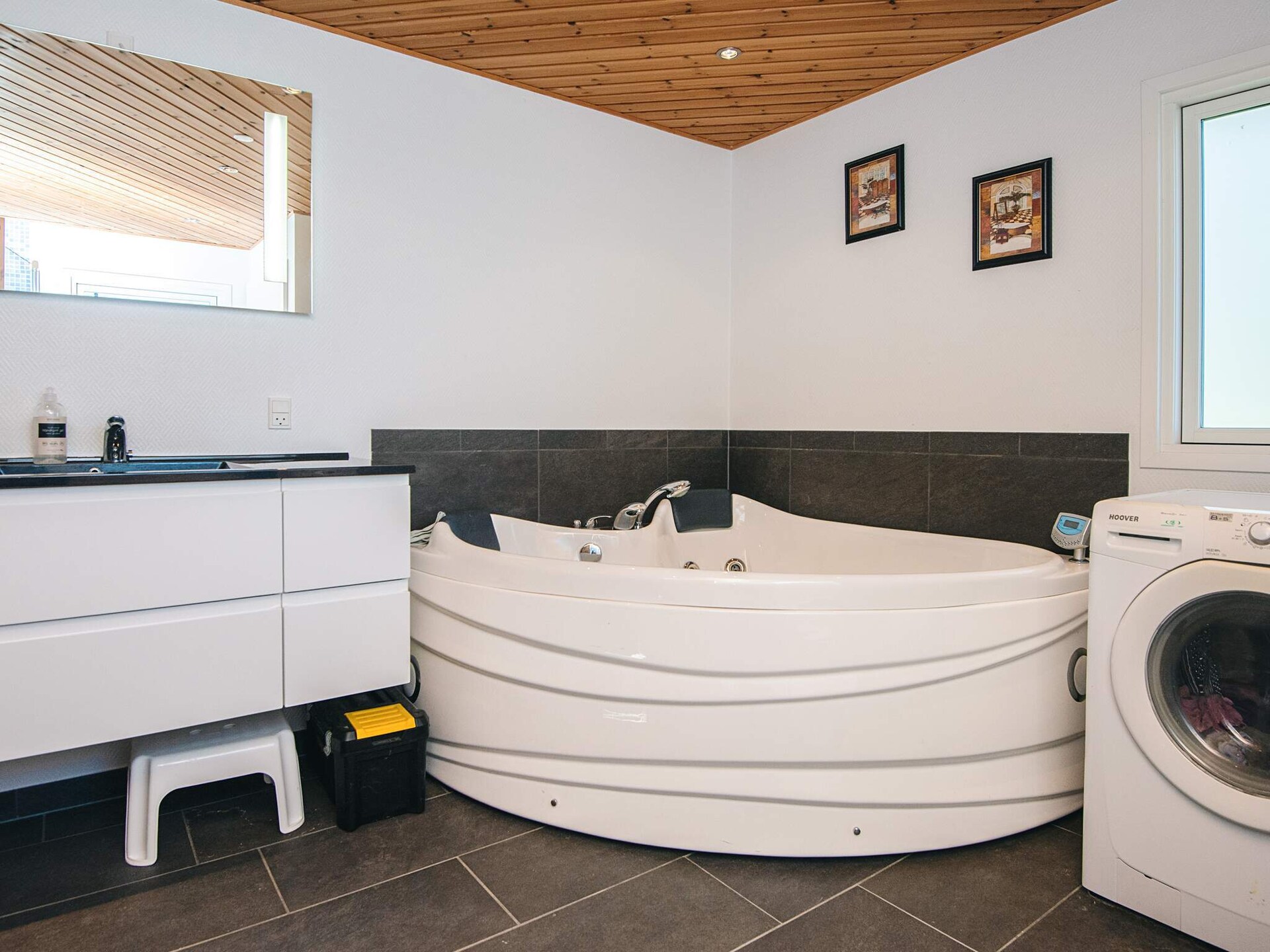 Stijlvol vakantiehuis met whirlpool en panoramisch uitzicht op de Limfjord - foto 25