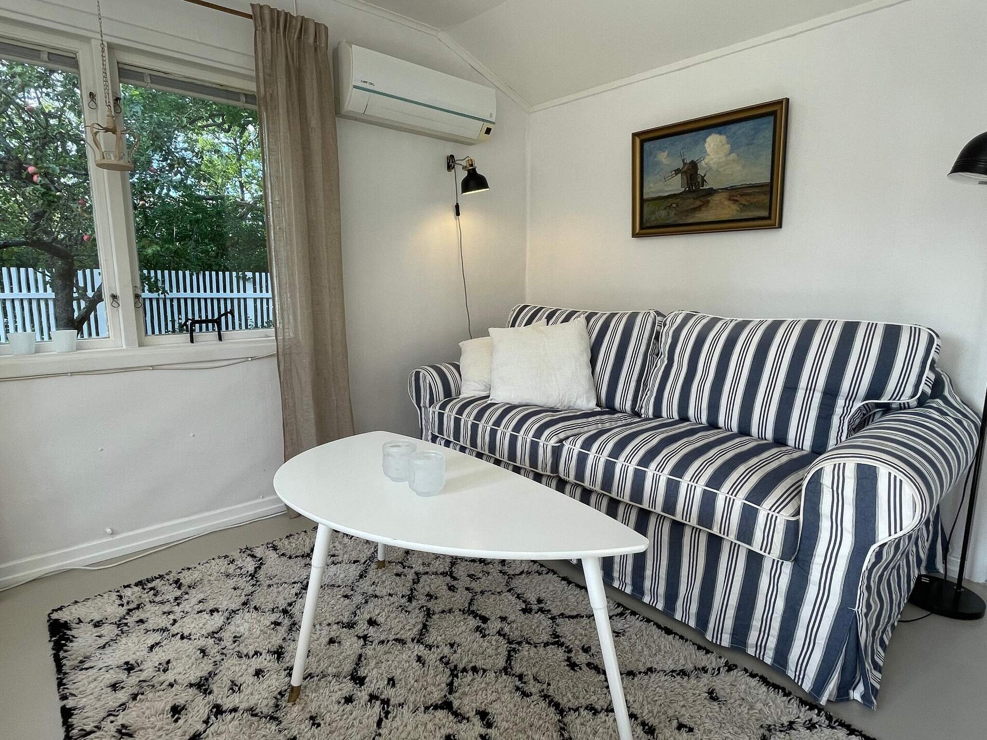 Op 550 m van zee: Knus vakantiehuis in centrum van Färjestaden - foto 19