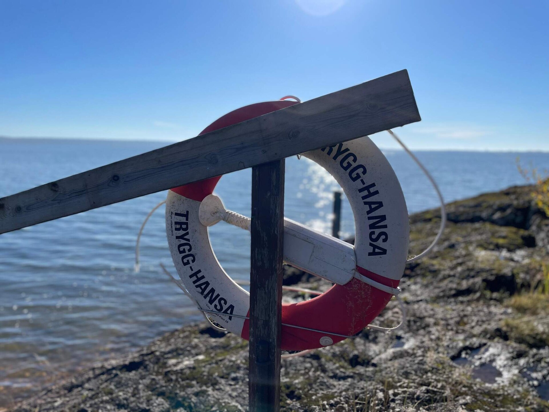 Lichte vakantiewoning met balkon en zicht op het Vänermeer bij Frändefors - foto 7