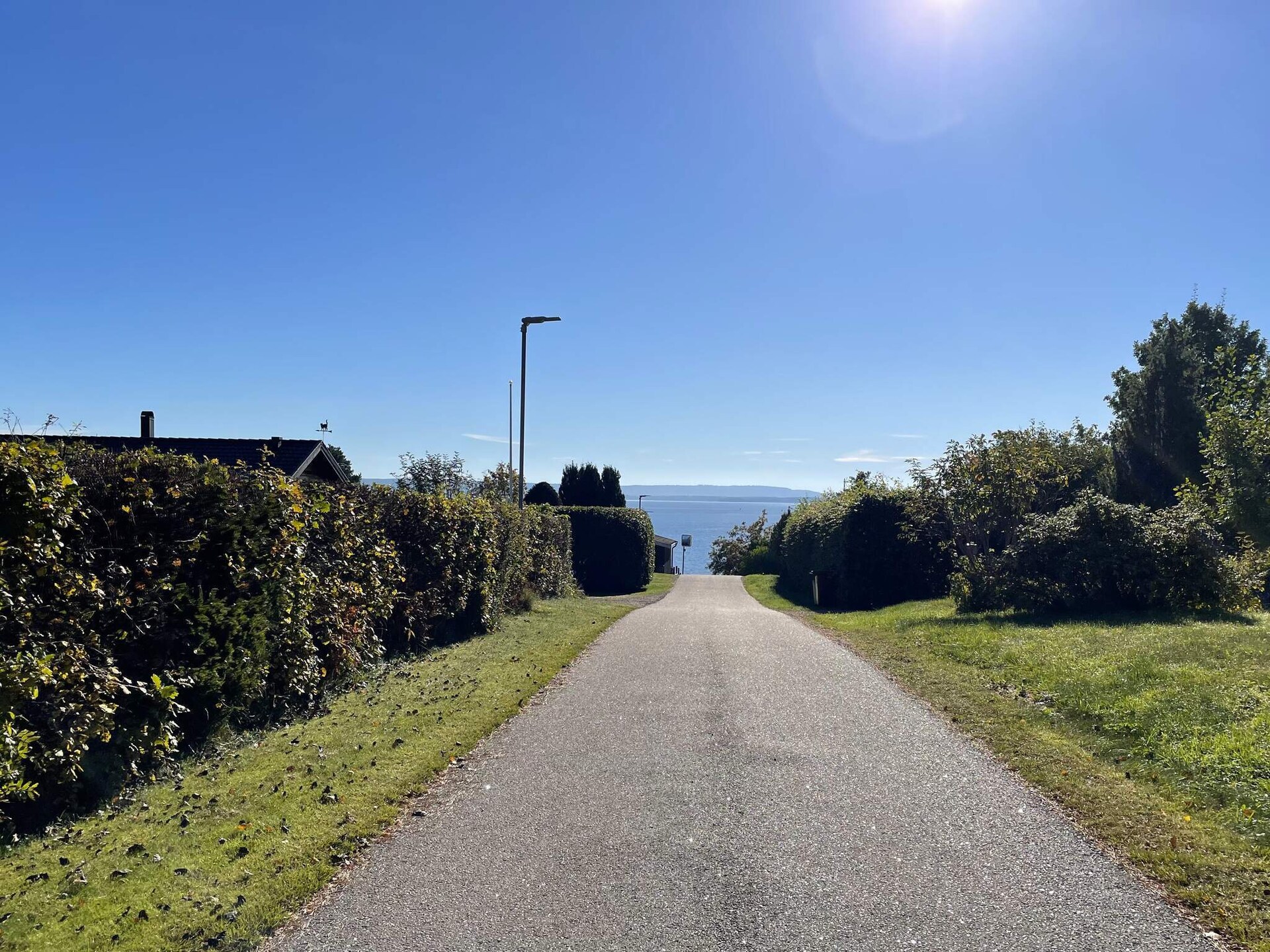 Lichte vakantiewoning met balkon en zicht op het Vänermeer bij Frändefors - foto 16