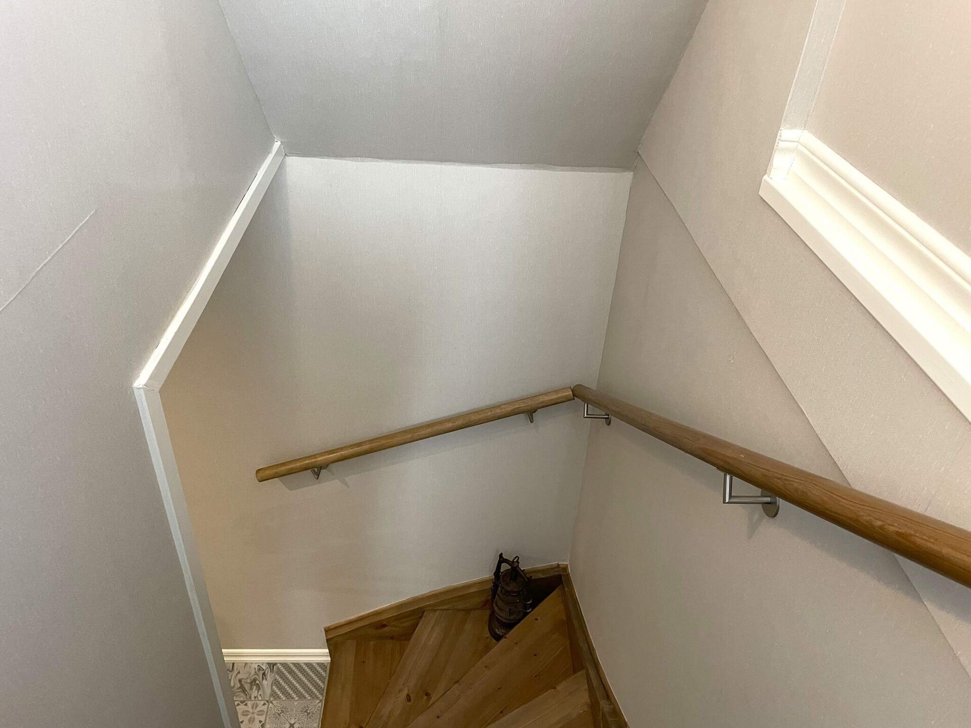 Lichte vakantiewoning met balkon en zicht op het Vänermeer bij Frändefors - foto 34