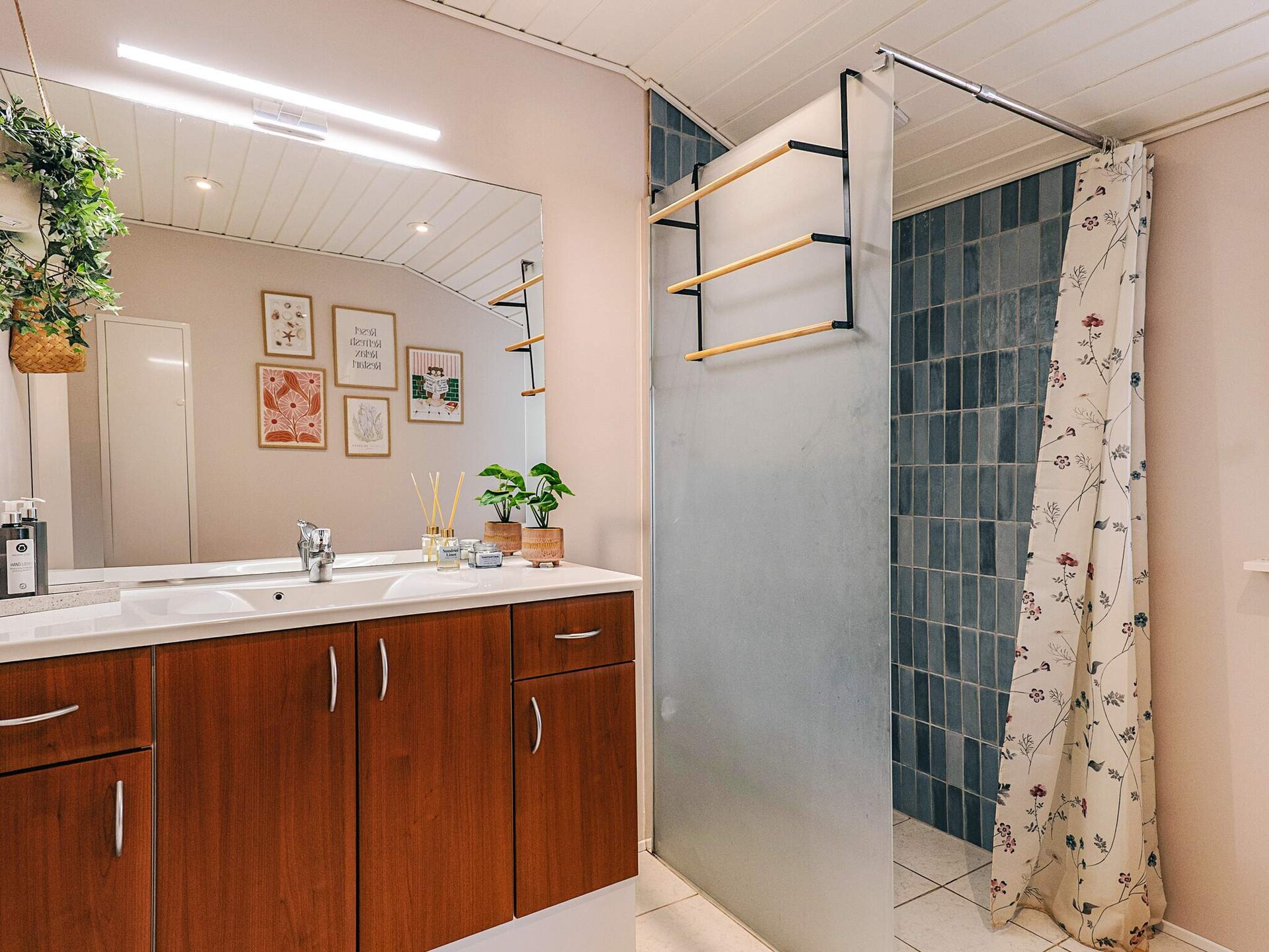 Compleet gerenoveerd vakantiehuis aan de golfbaan bij Ålbæk - foto 25