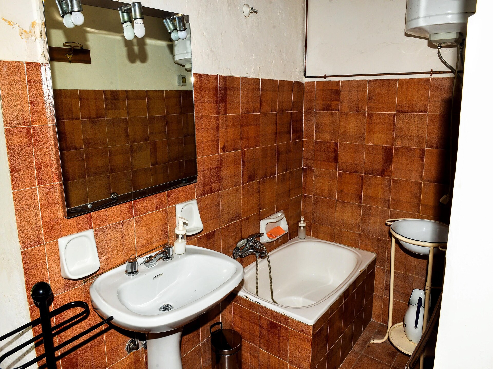 Authentiek Toscaans vakantiehuis met privétuin en panoramisch uitzicht - foto 28