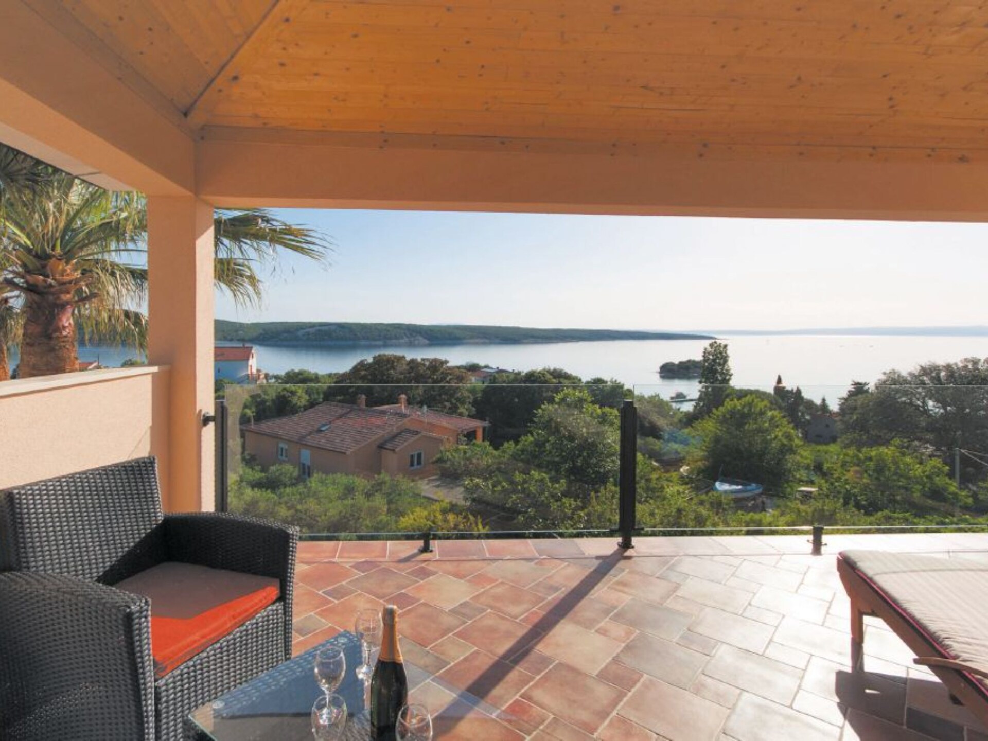 Vrijstaande villa aan zee in Rab voor 8 personen met WiFi - foto 29