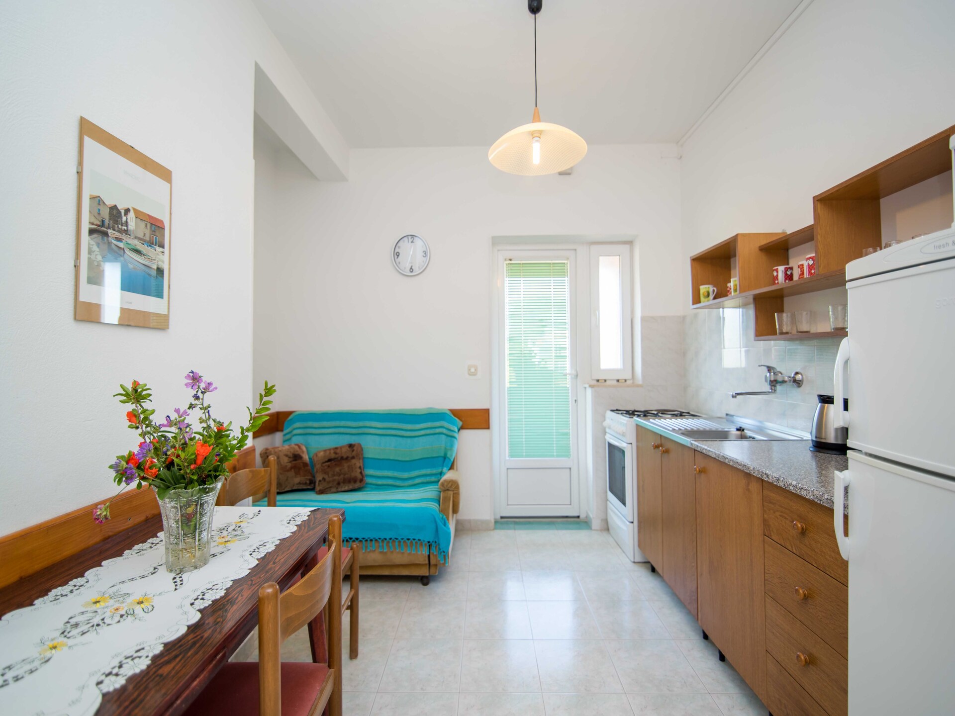Aan zee: Comfortabel appartement in Kastel Stafilic voor 4 personen - foto 1